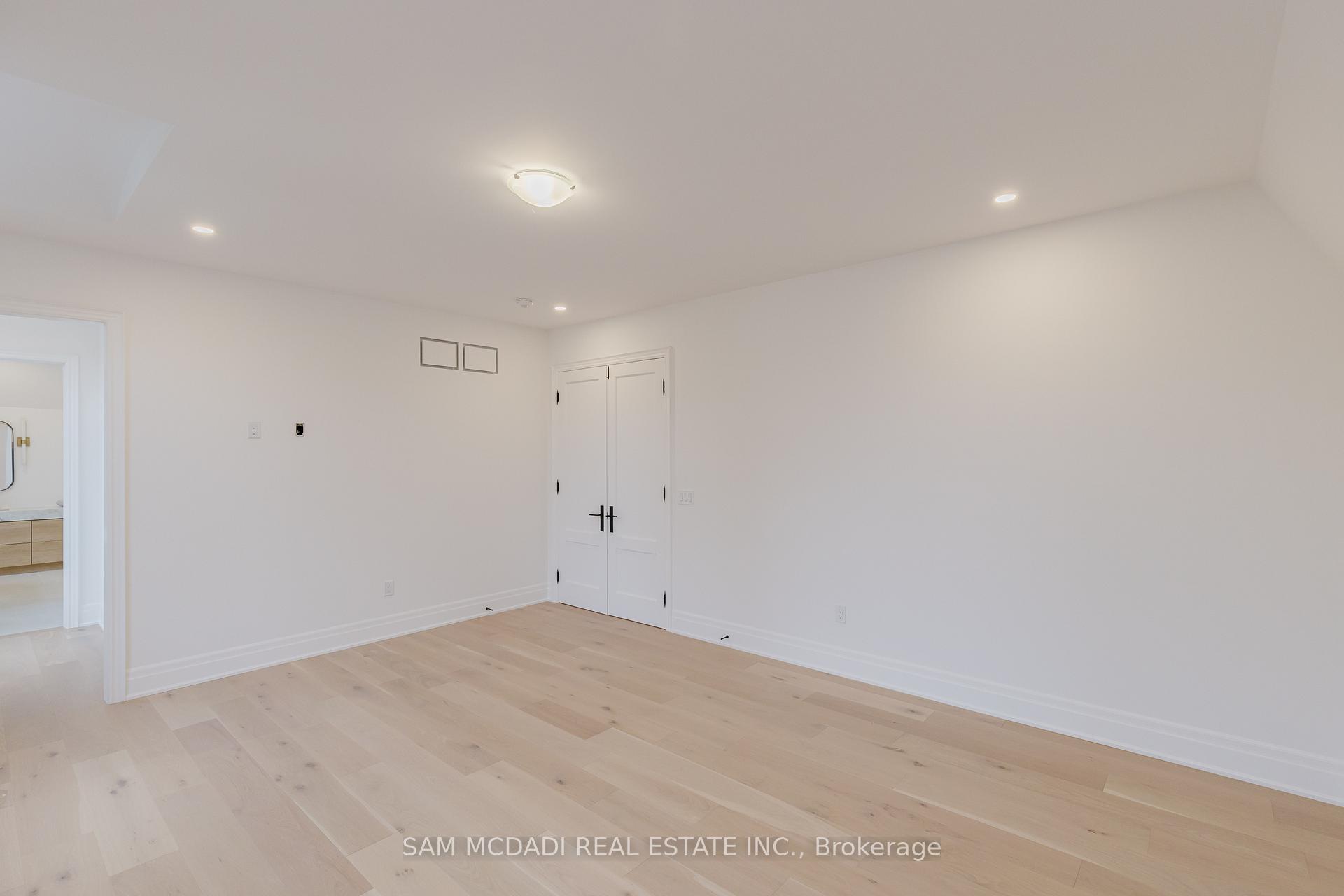 243 Prince George Crescent