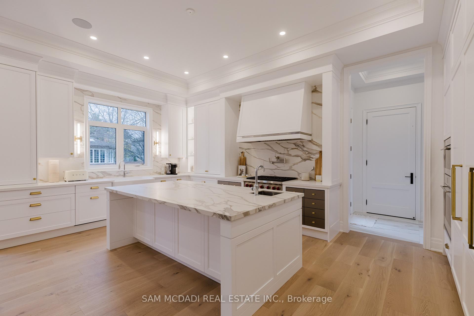 243 Prince George Crescent