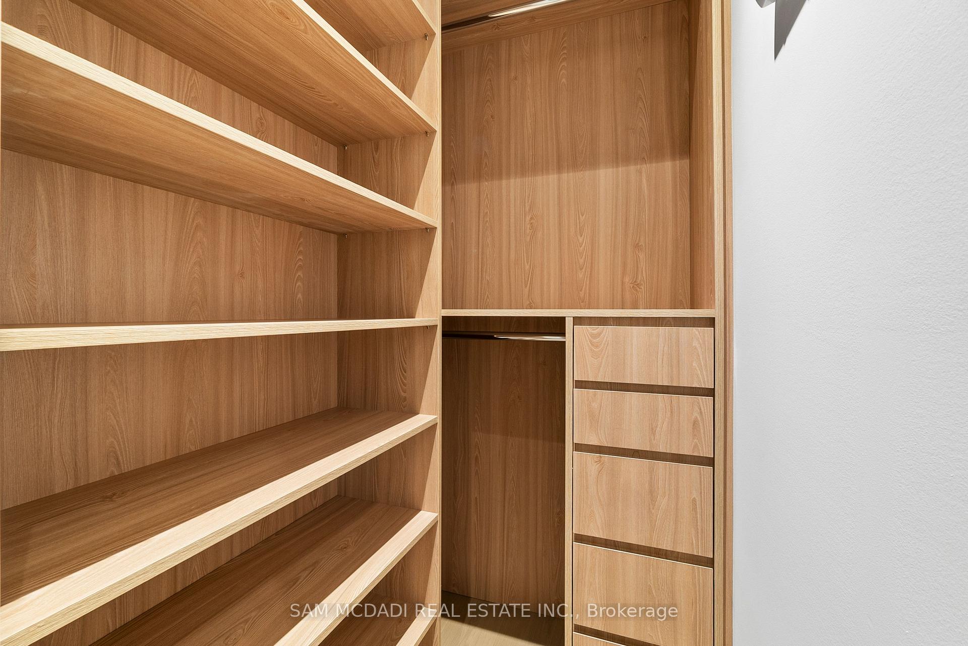 1222 Mississauga Road