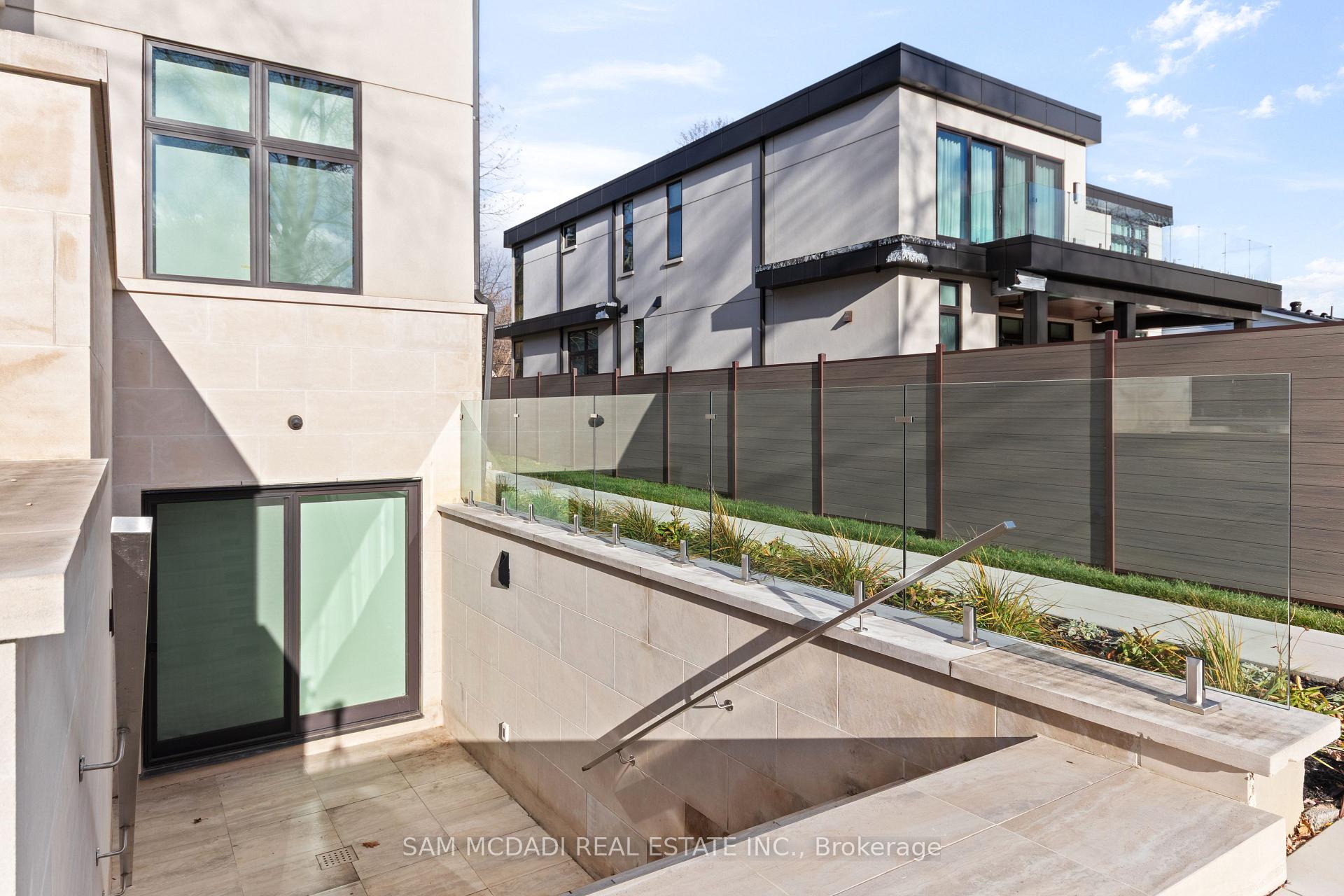 1222 Mississauga Road