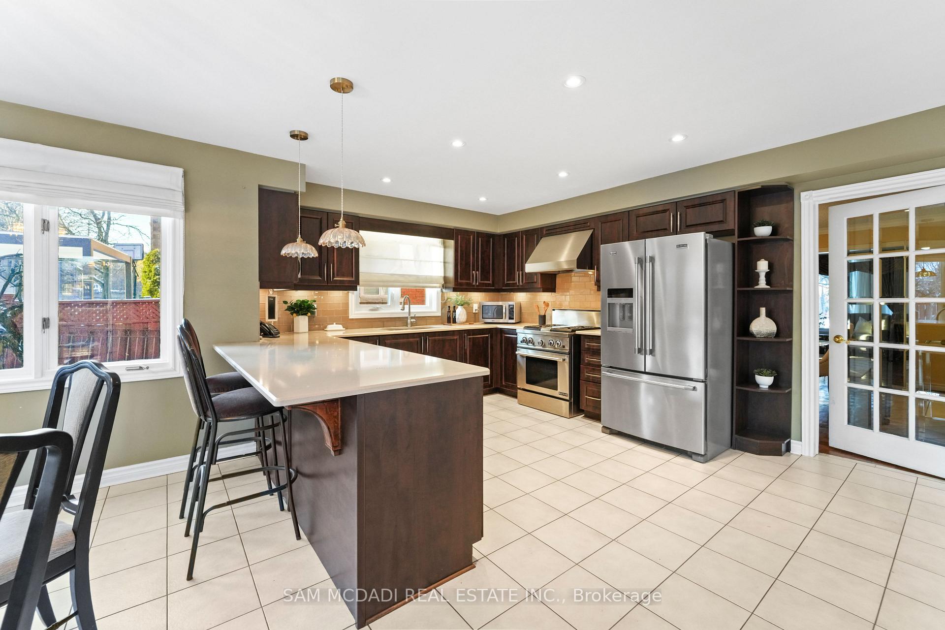 4873 Forest Hill Drive