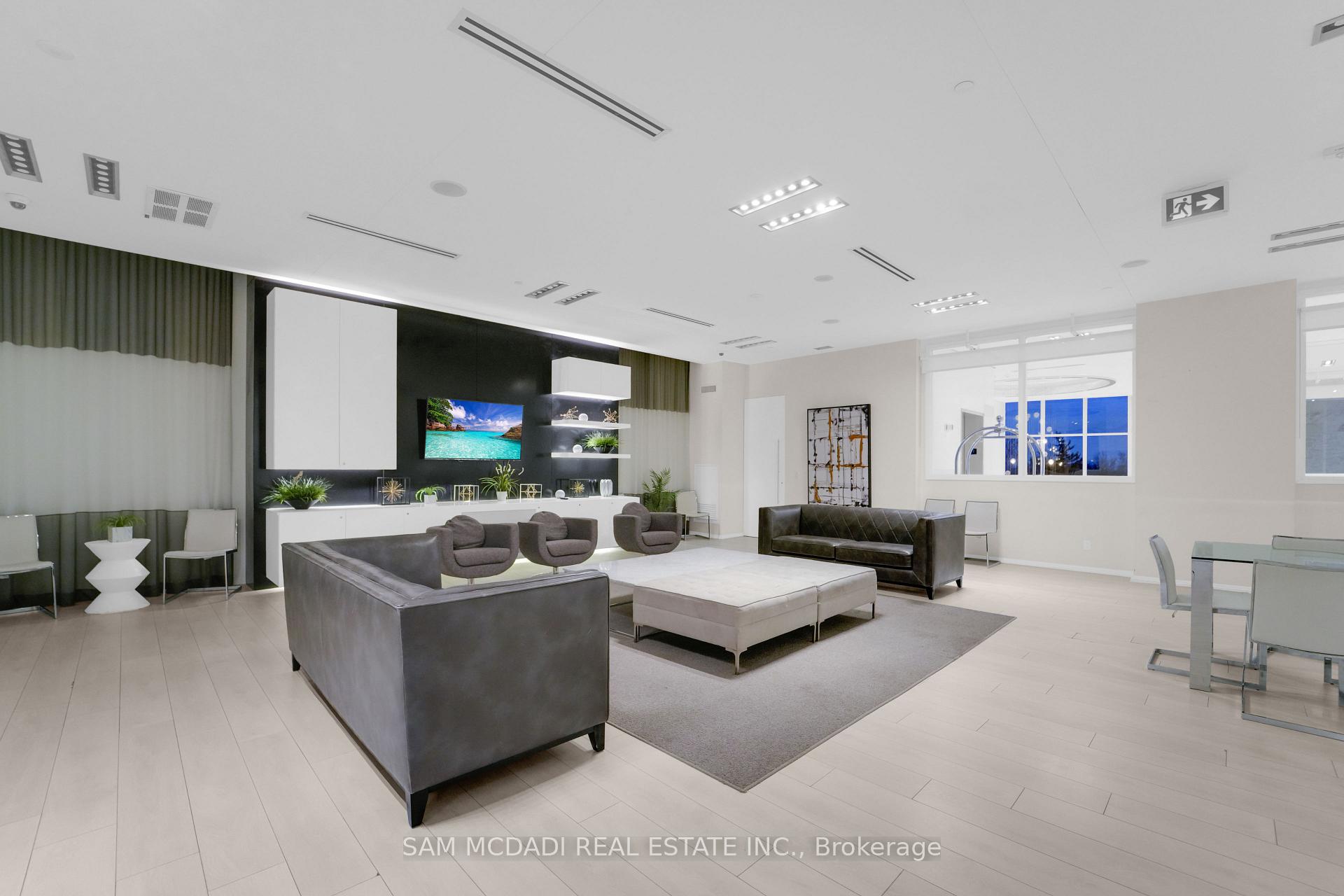 110 Marine Parade Drive 1010
