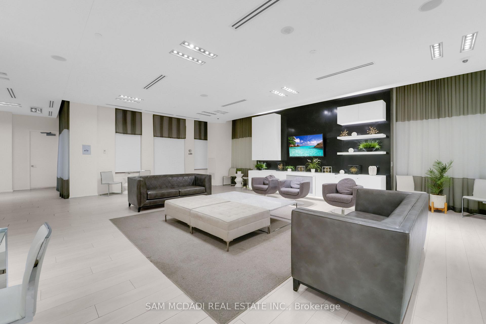 110 Marine Parade Drive 1010
