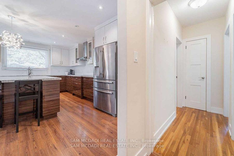 1730 Sunningdale Bend