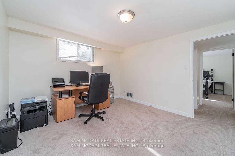 1730 Sunningdale Bend