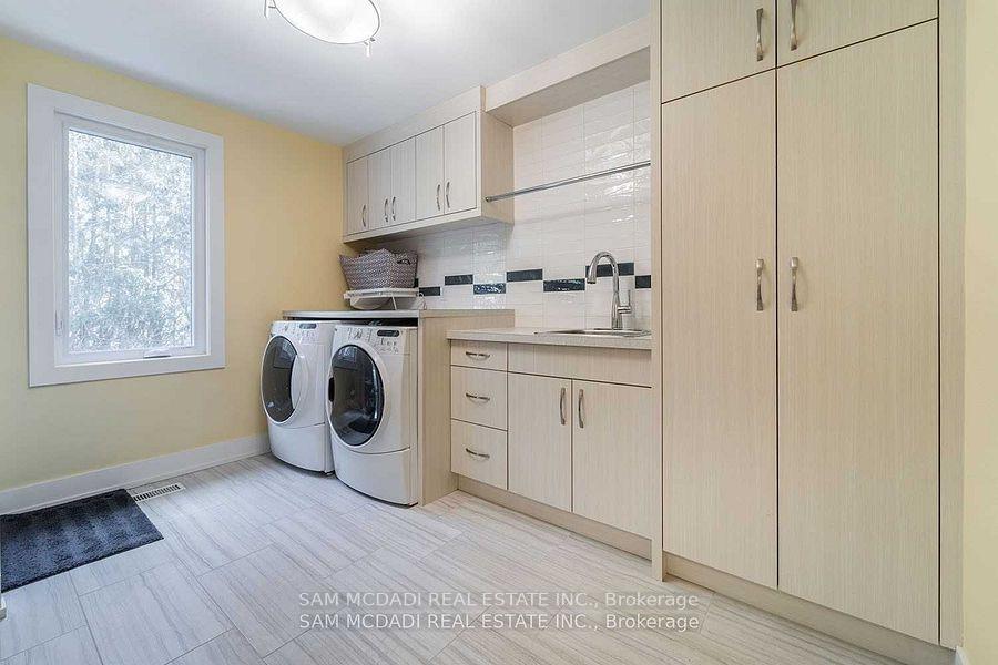 1730 Sunningdale Bend