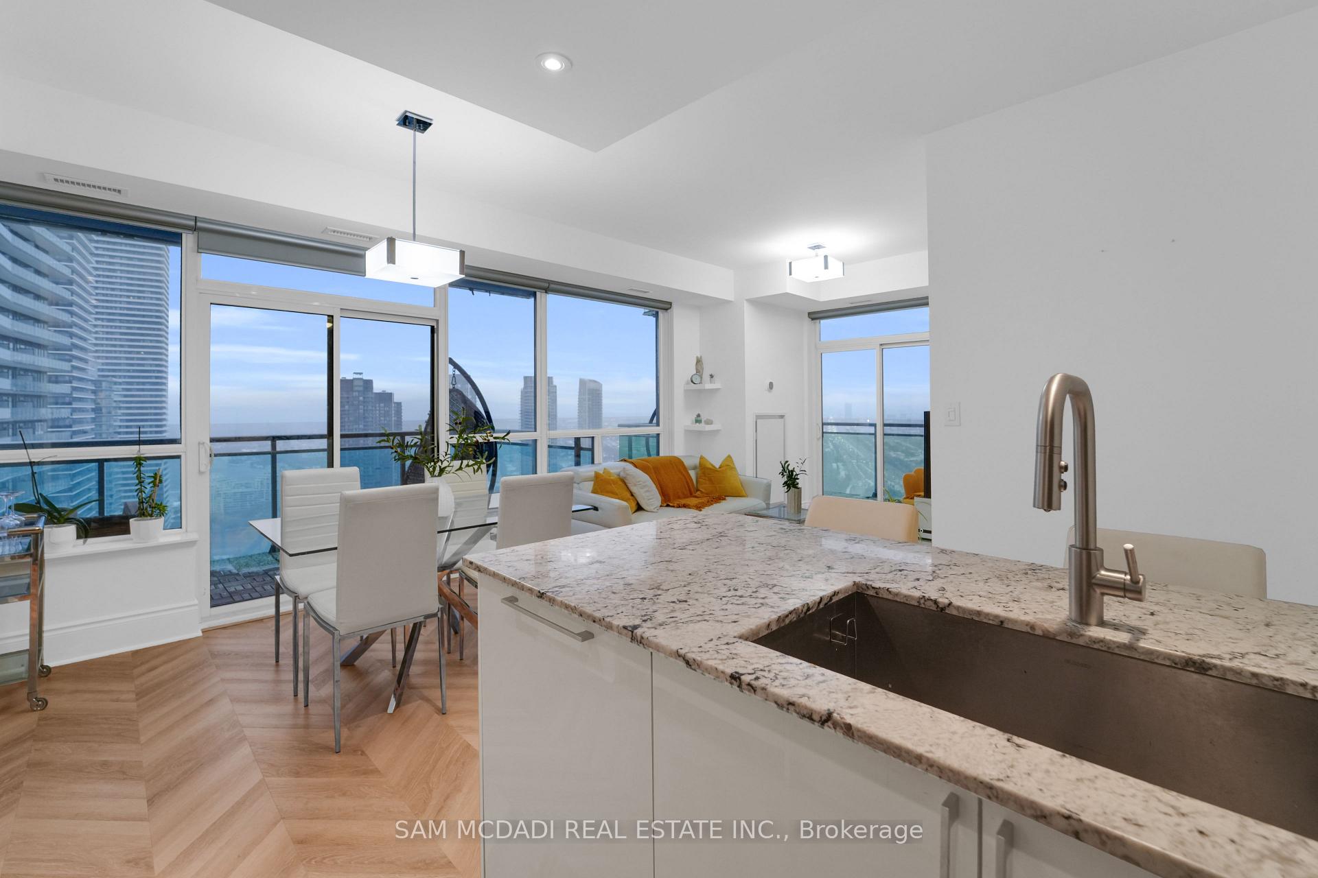 16 Brookers Lane PH1