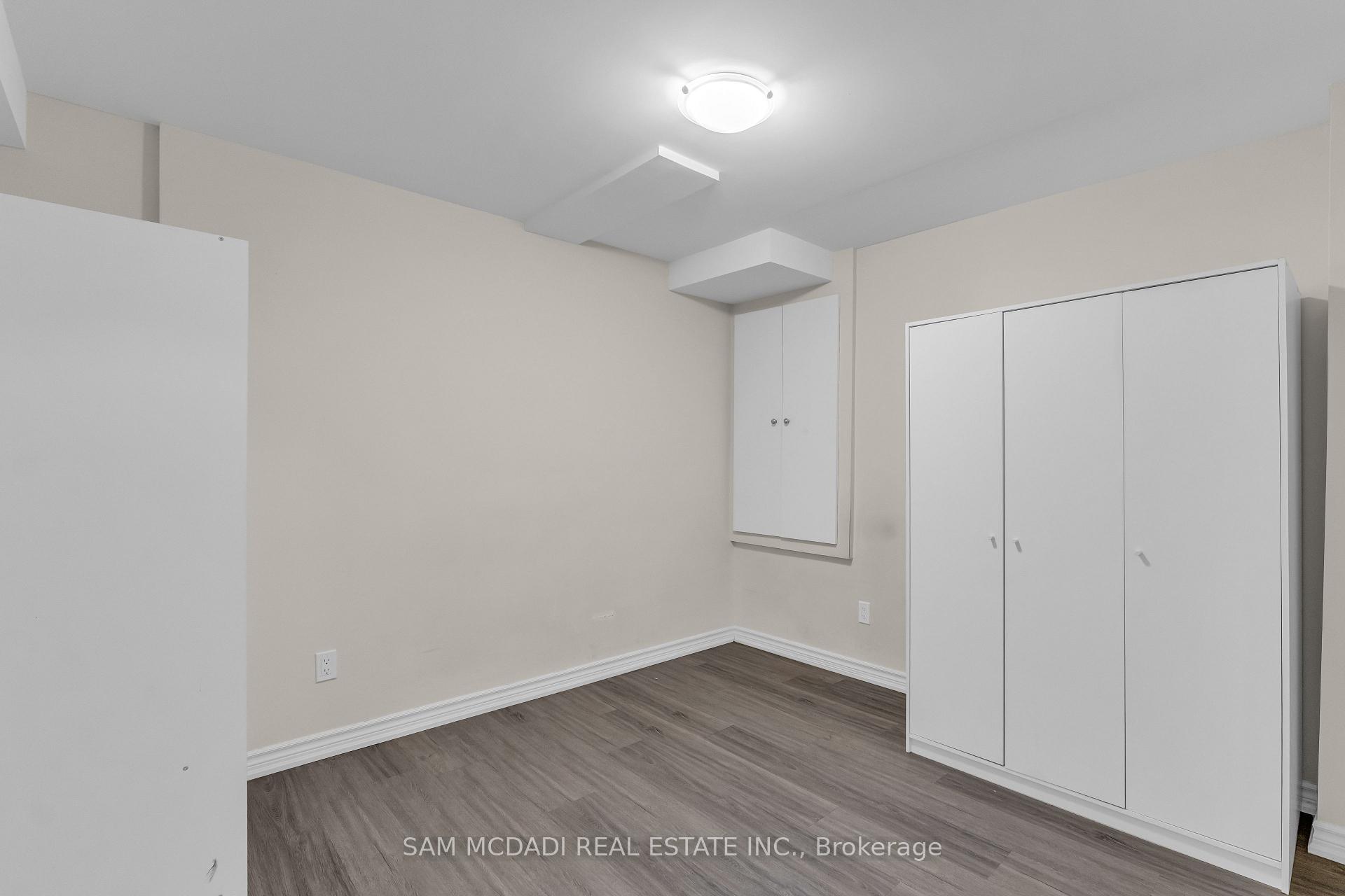 266 Cedric Terrace (LOWER)