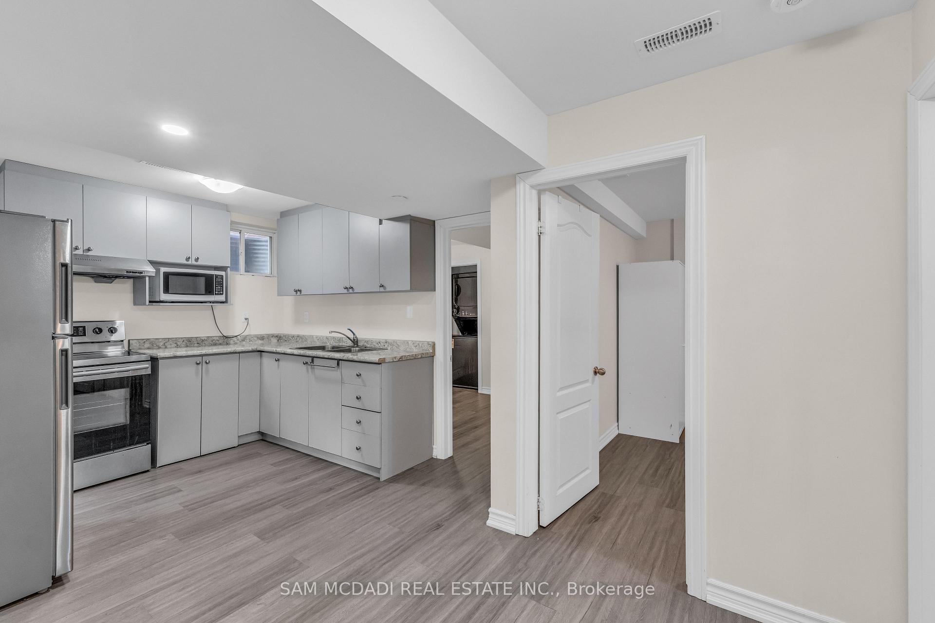 266 Cedric Terrace (LOWER)