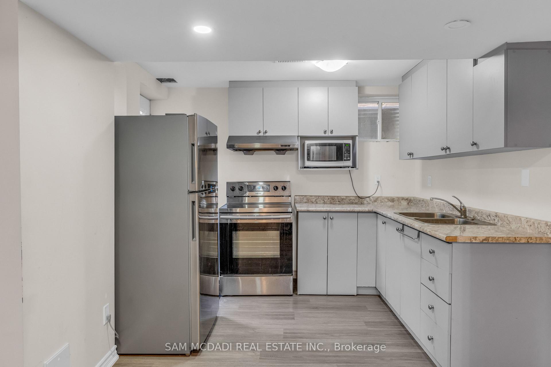 266 Cedric Terrace (LOWER)