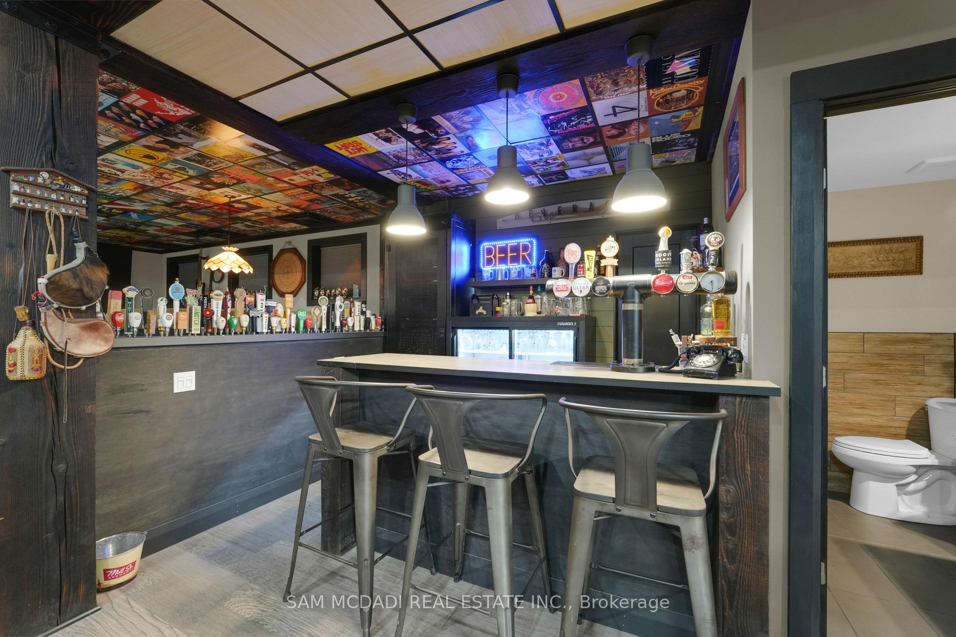 2084 Grand Boulevard