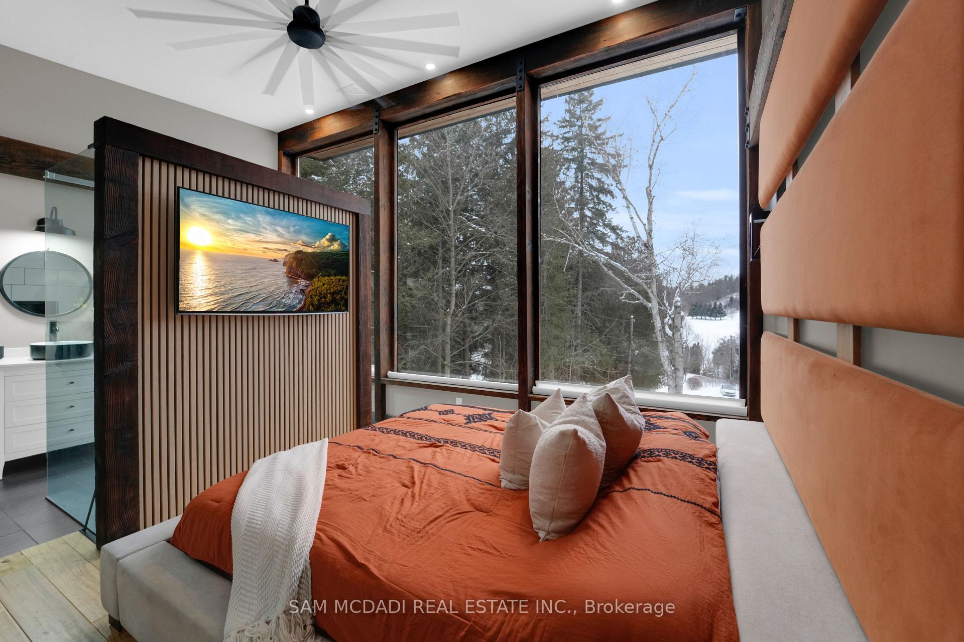 2084 Grand Boulevard