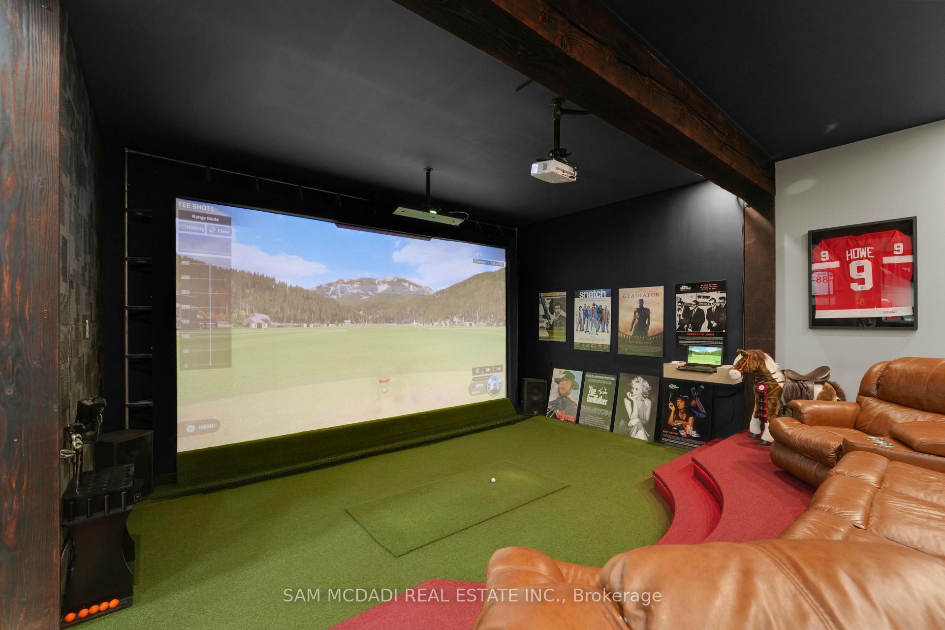 2084 Grand Boulevard