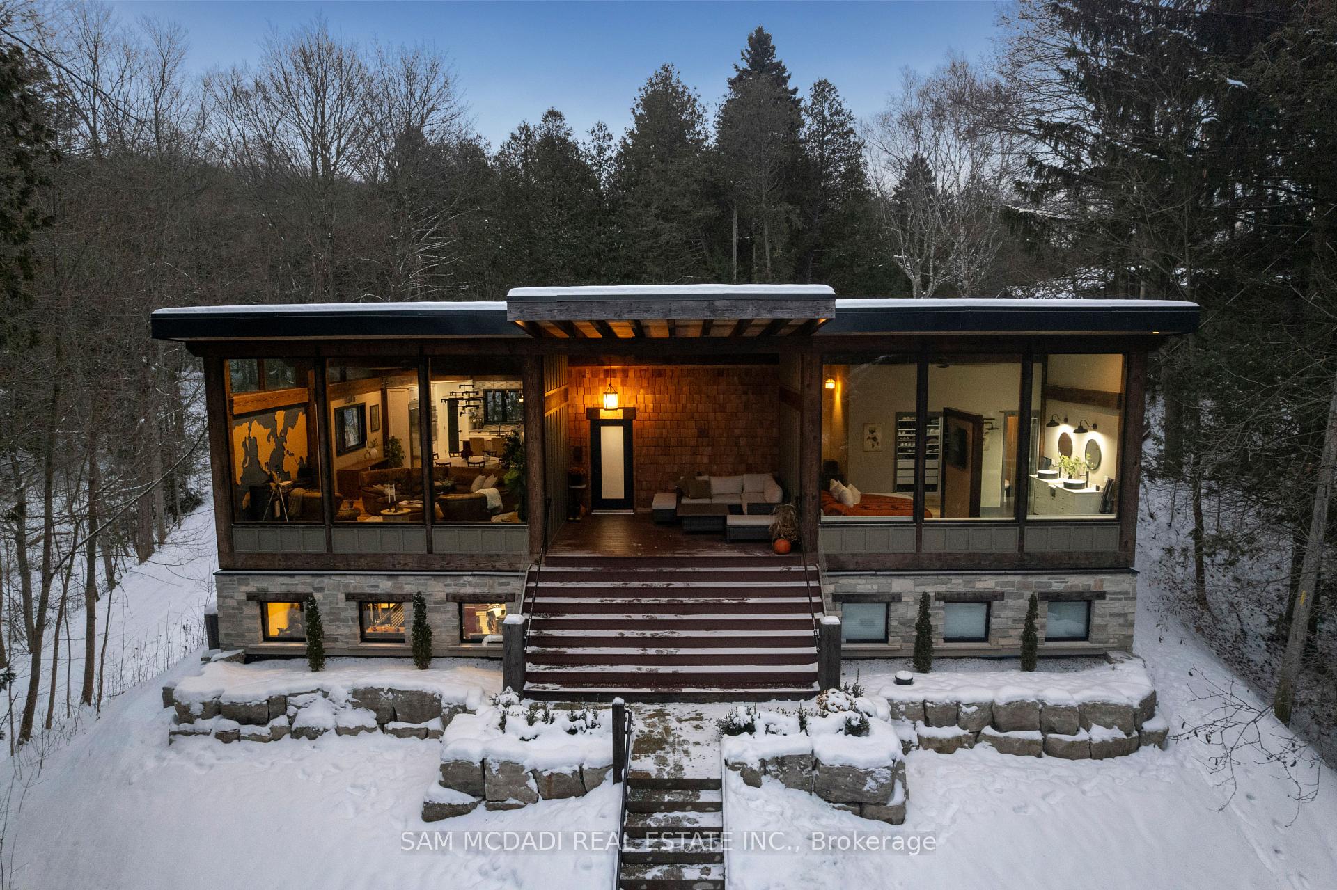 2084 Grand Boulevard