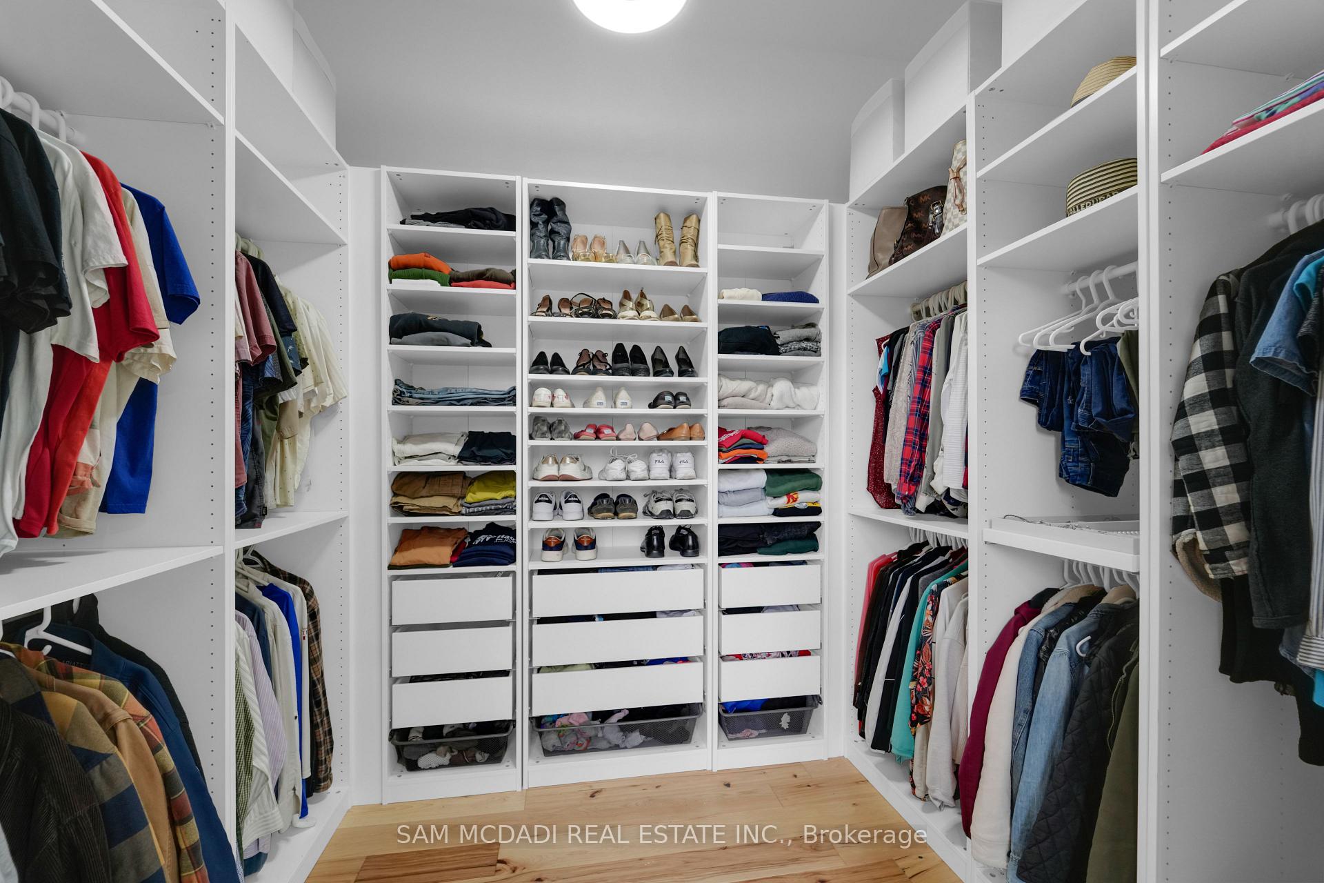 2084 Grand Boulevard