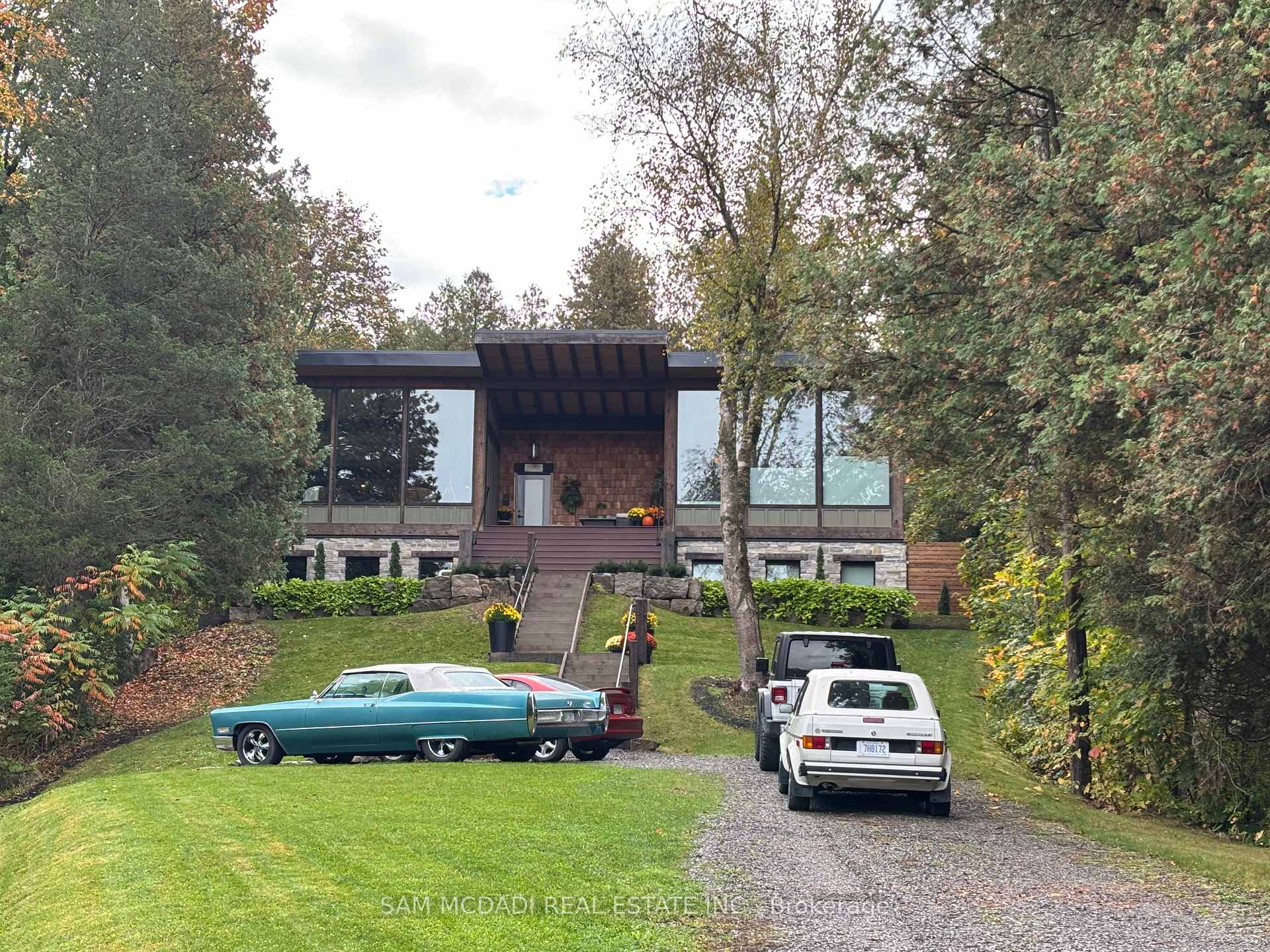 2084 Grand Boulevard