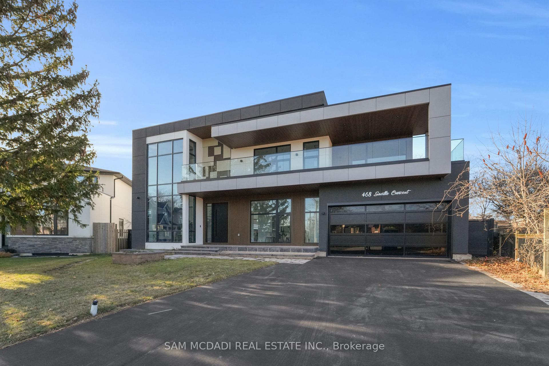 468 Saville Crescent