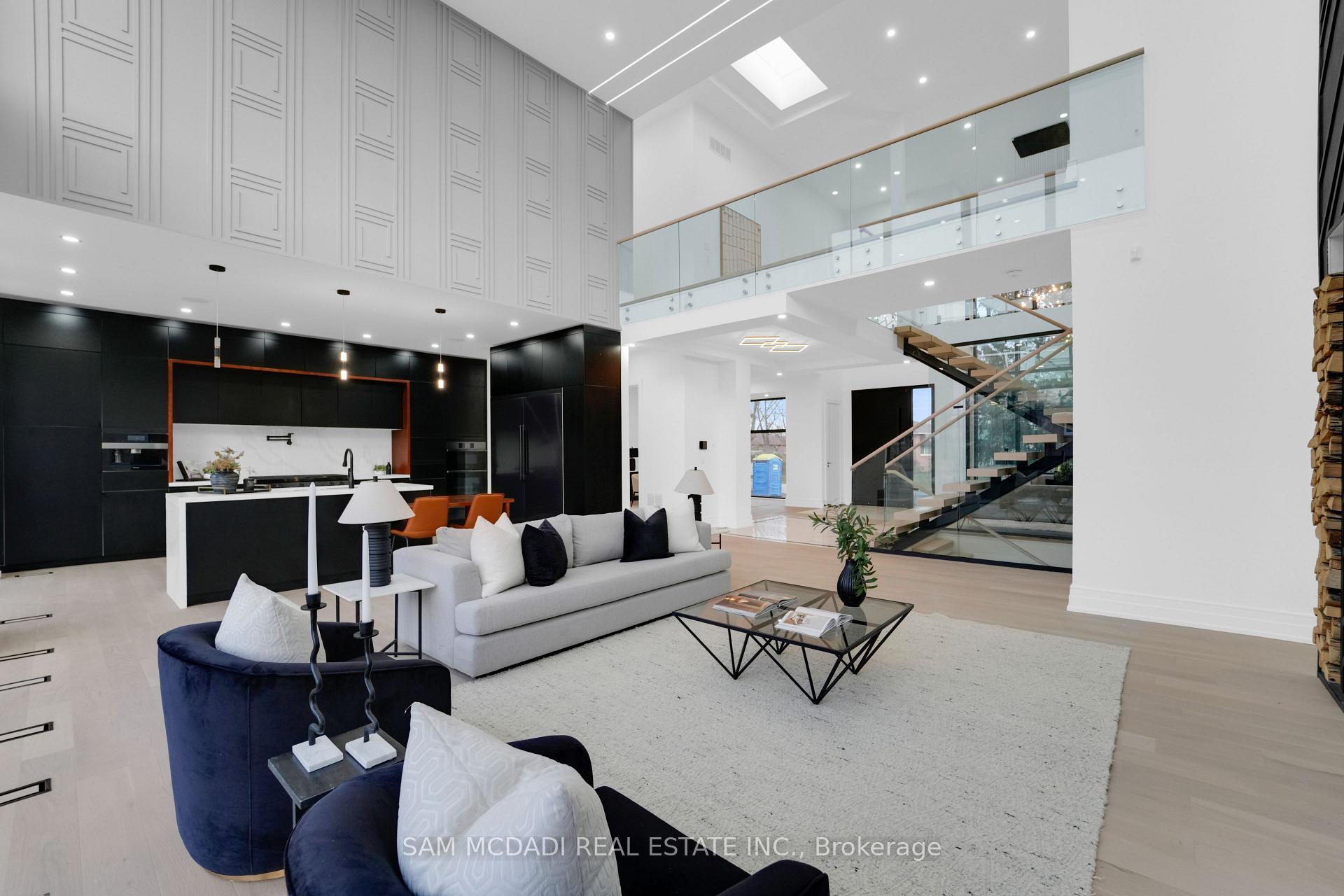 468 Saville Crescent