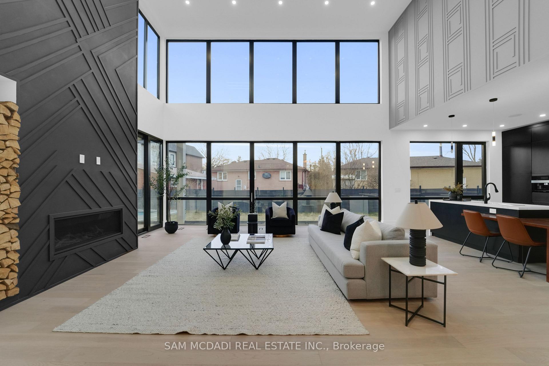 468 Saville Crescent