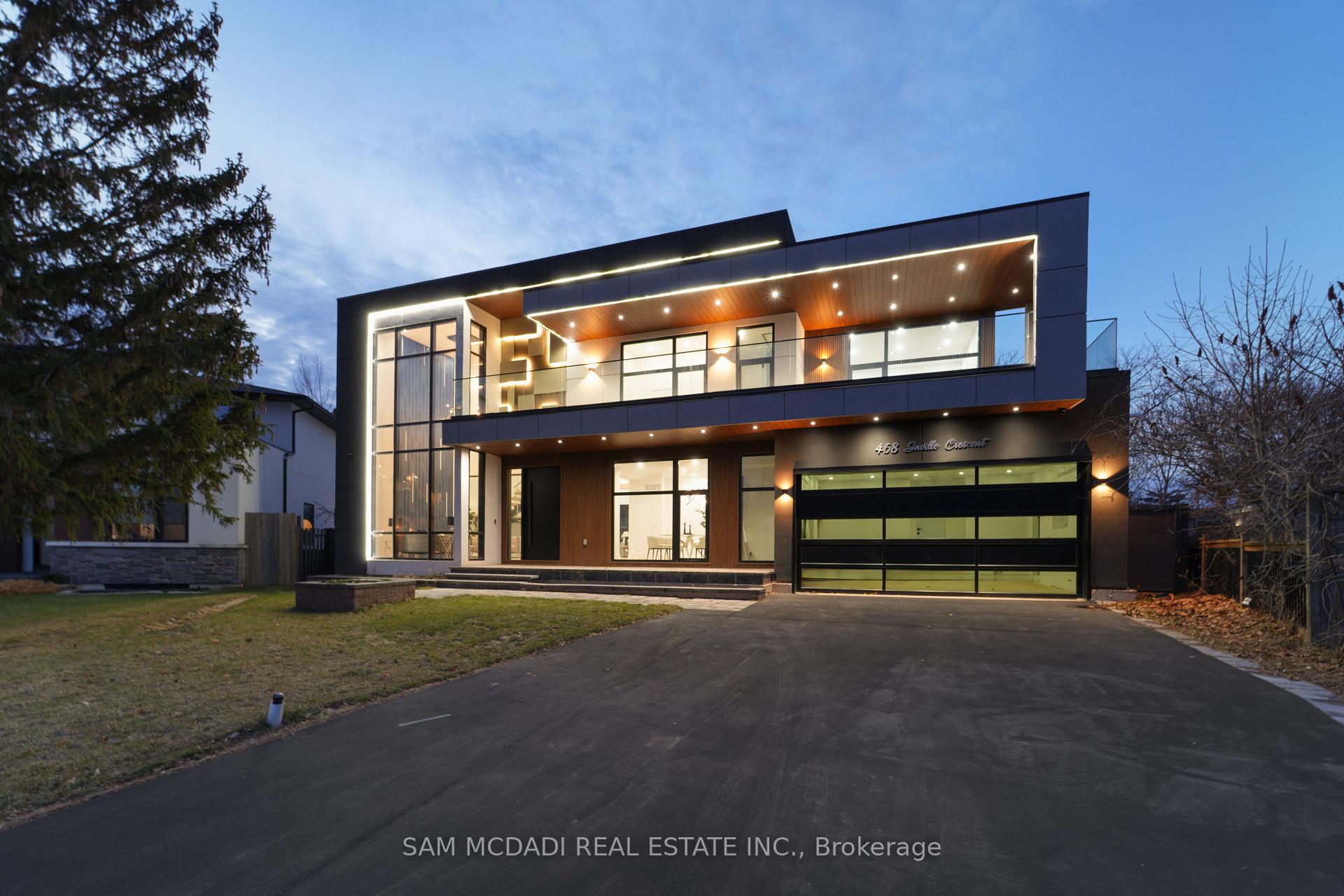 468 Saville Crescent