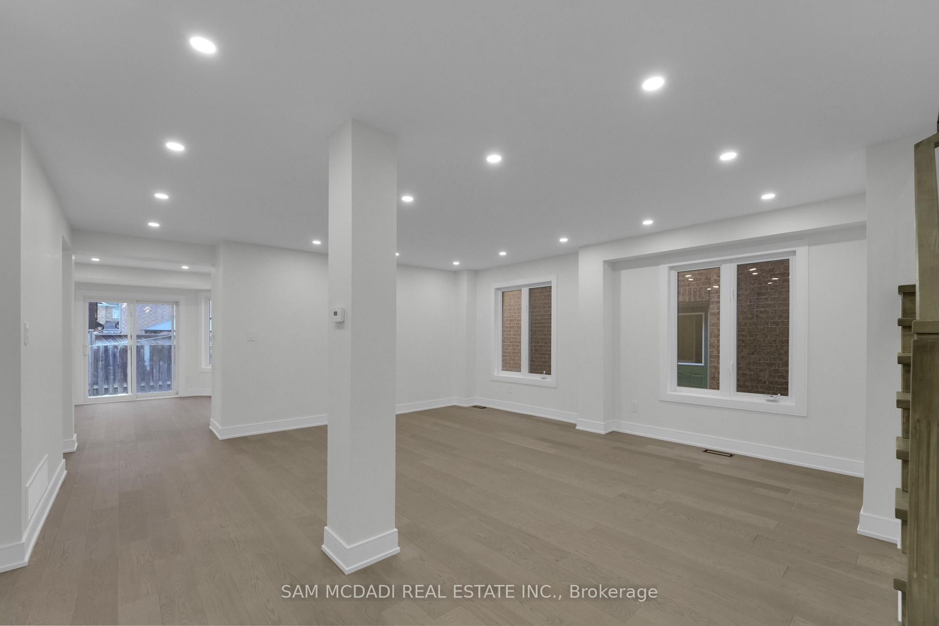 17 Ferncastle Crescent