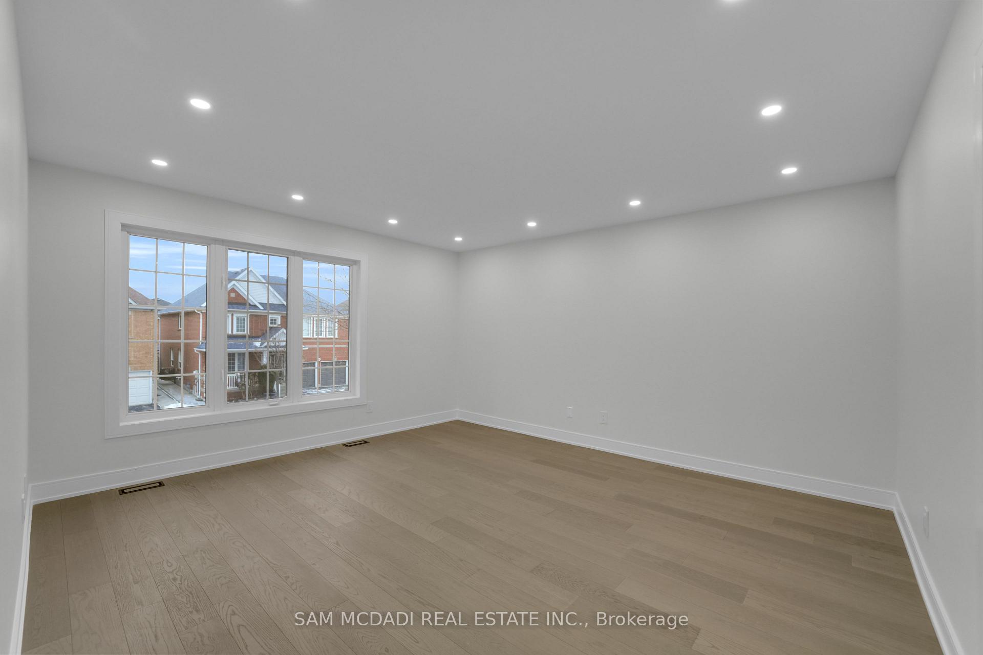 17 Ferncastle Crescent