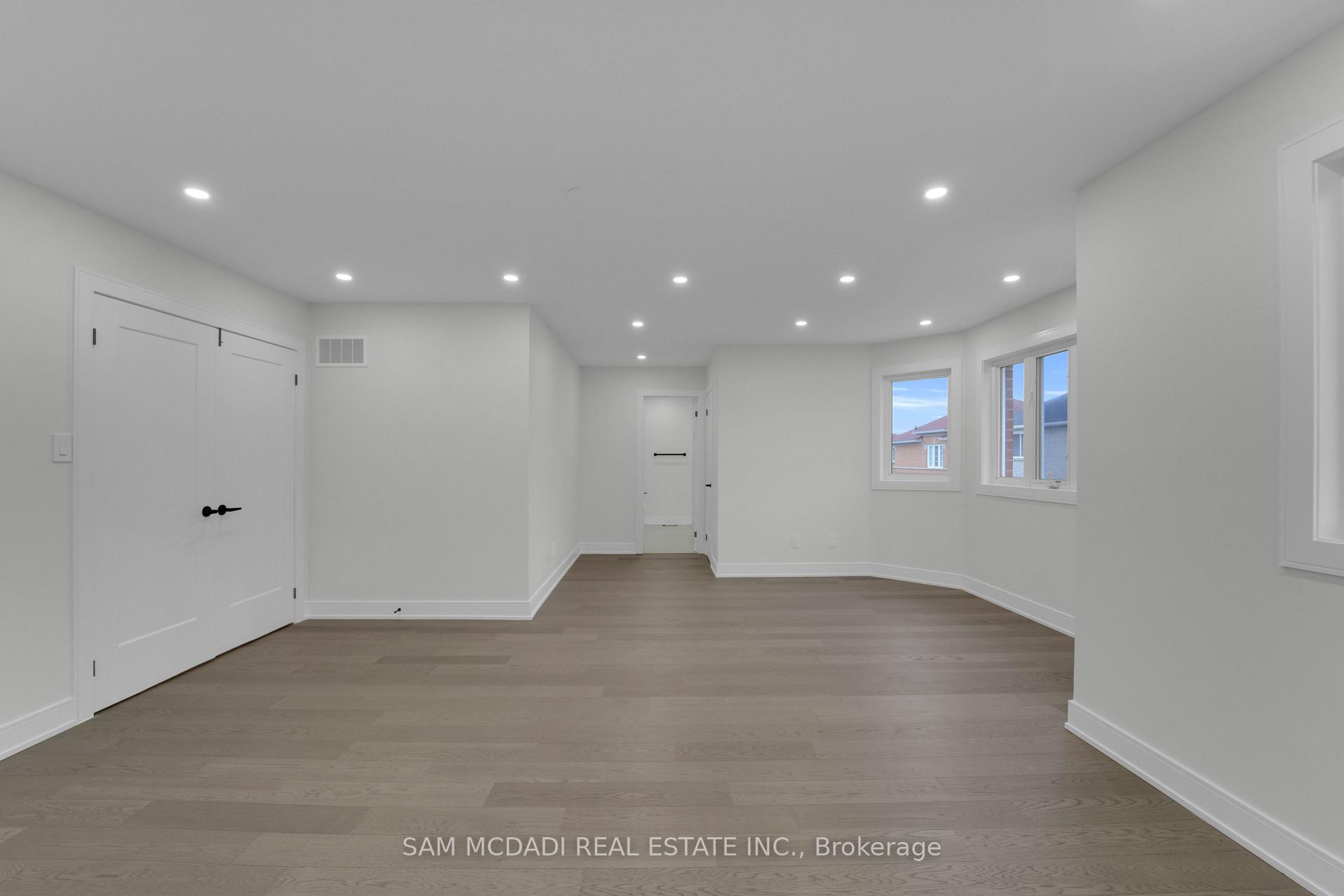 17 Ferncastle Crescent