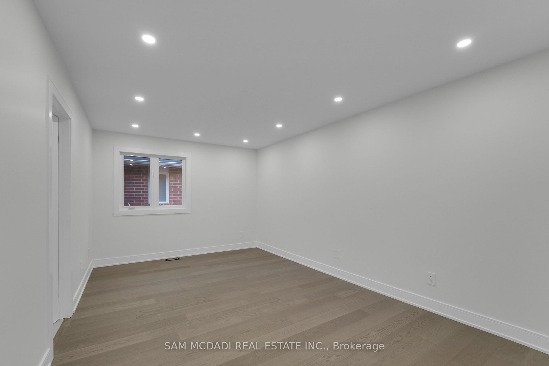 17 Ferncastle Crescent