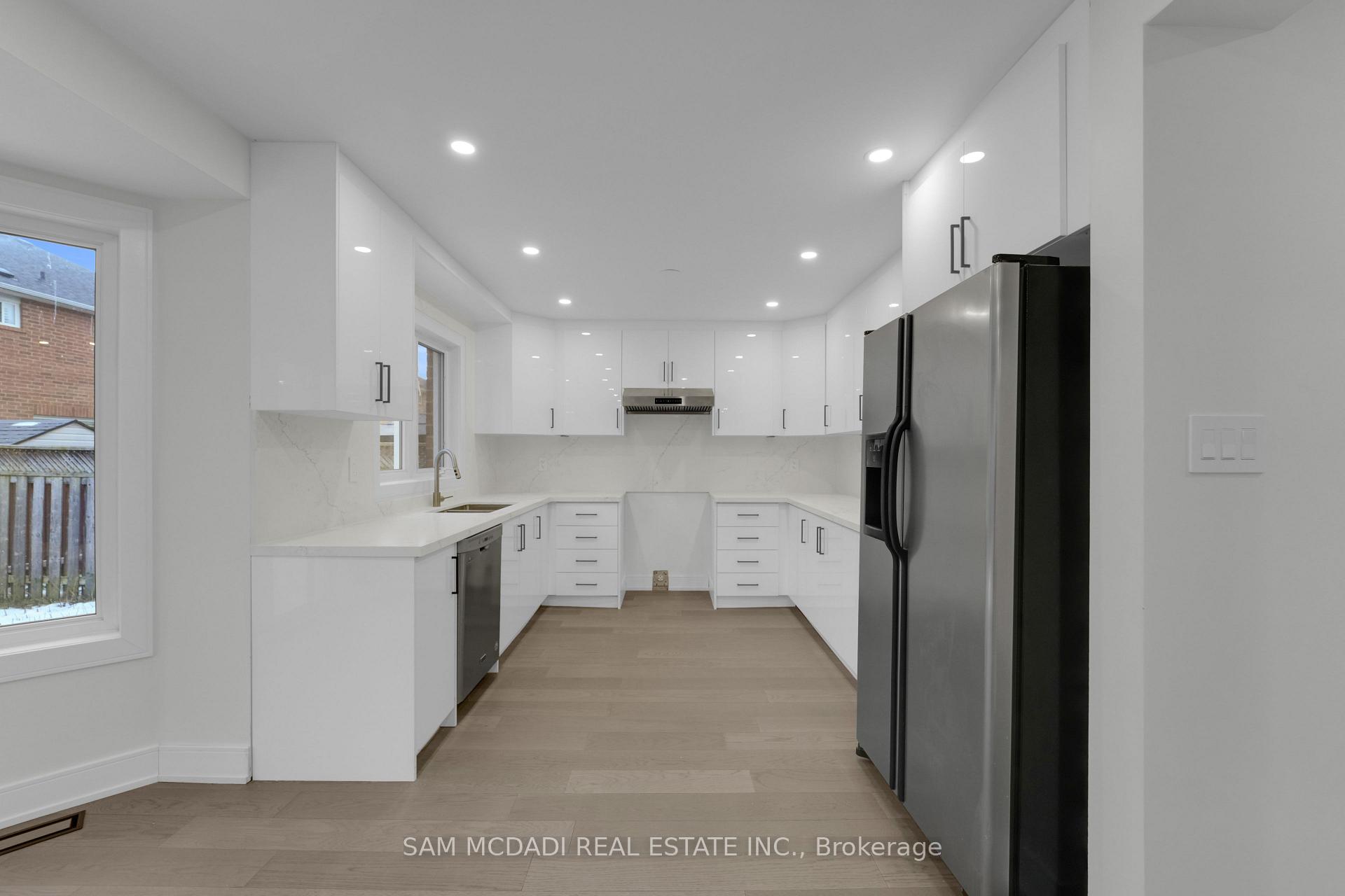 17 Ferncastle Crescent