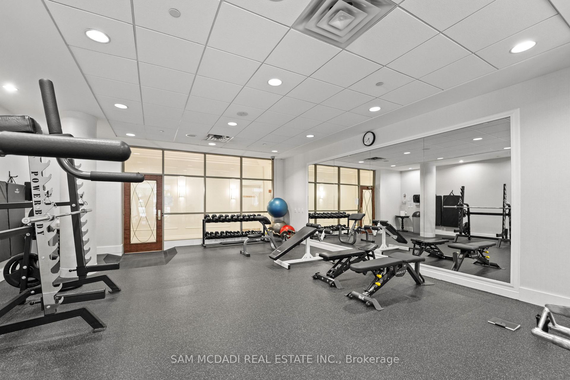 5229 Dundas Street W 2002