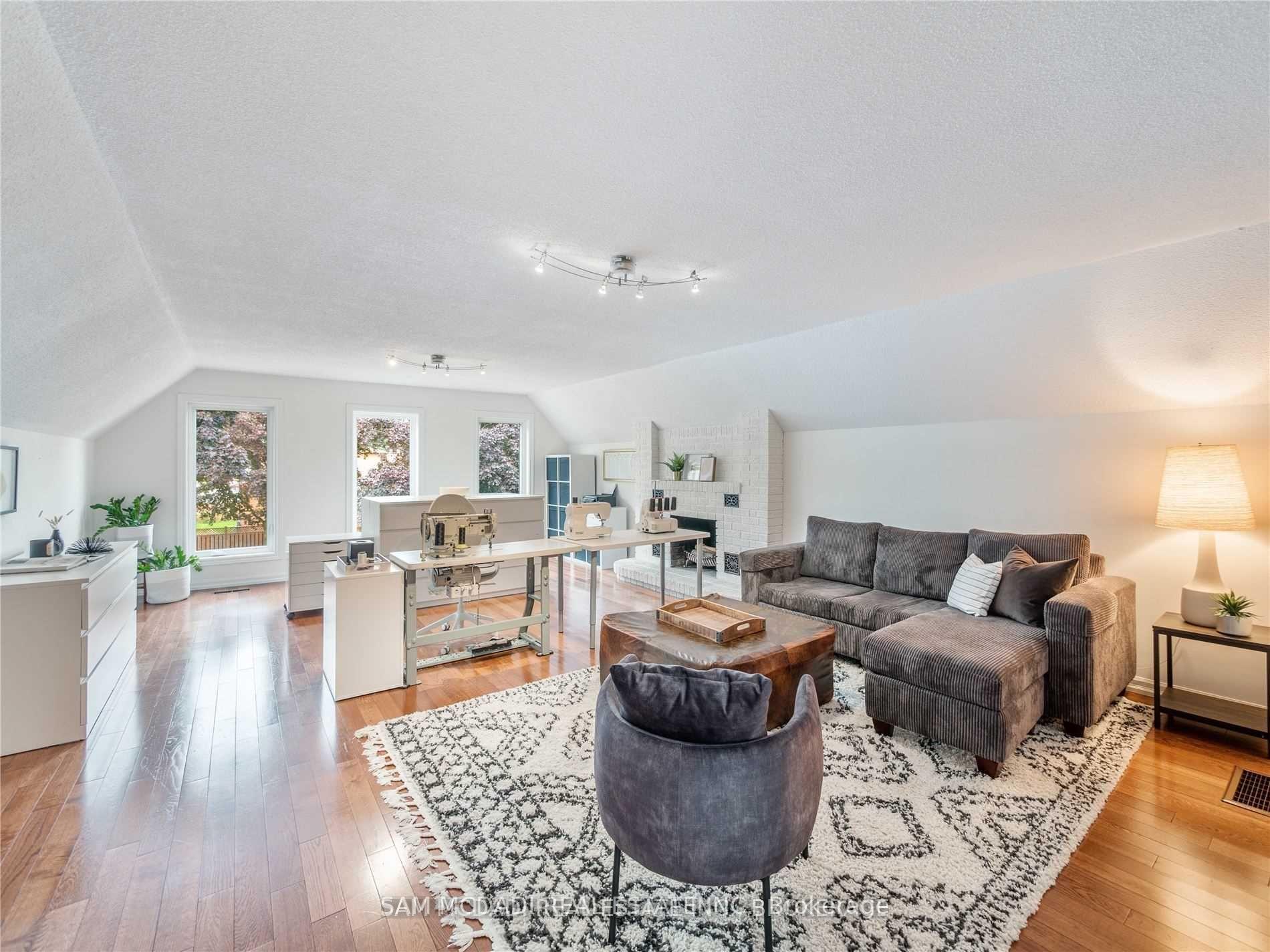 2212 Florian (Upper) Road