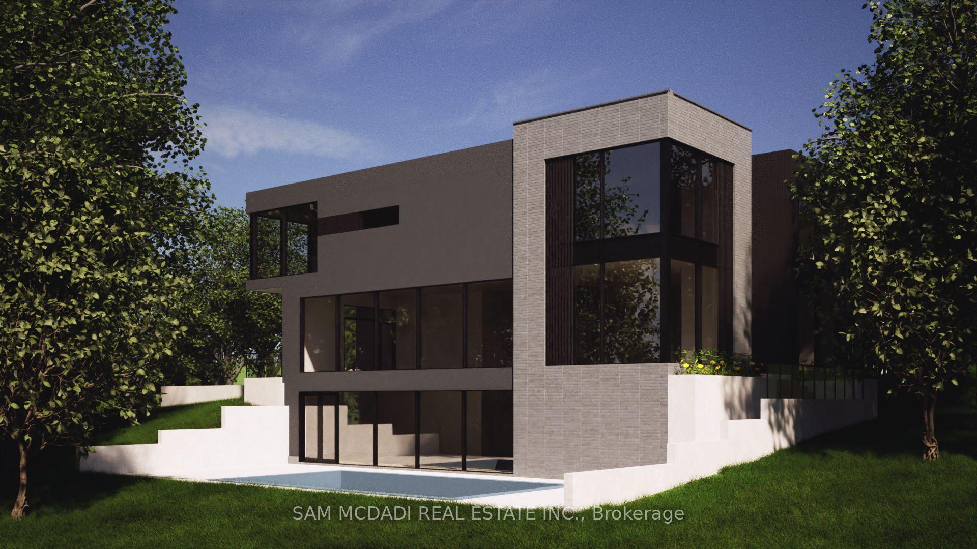 1470 Pinetree Crescent