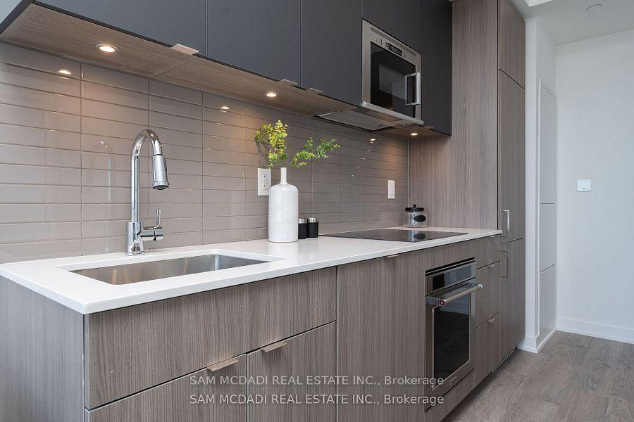 220 Missinihe Way 1412