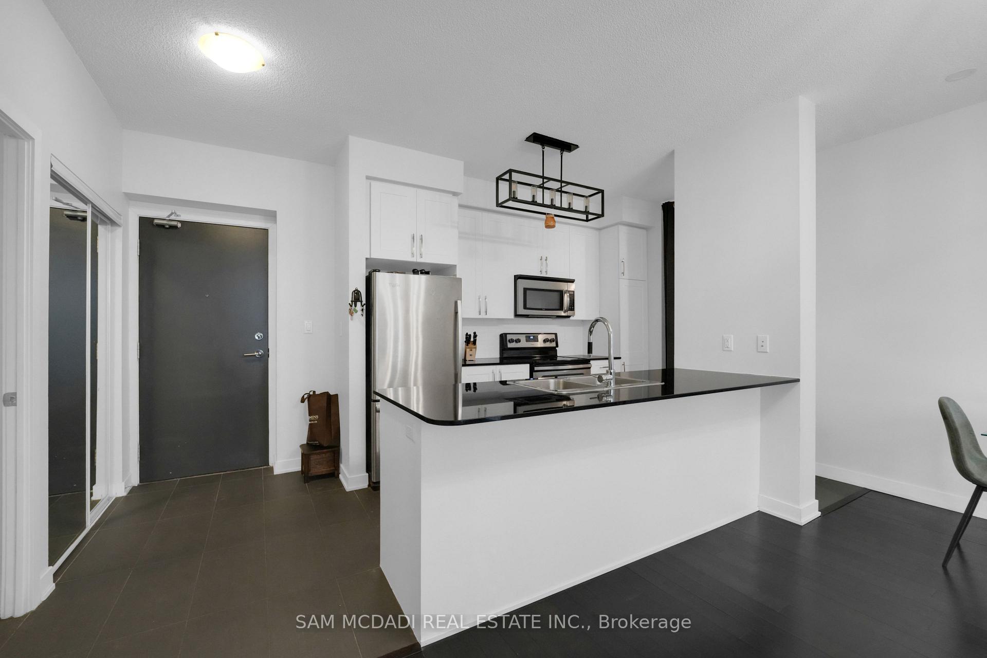 4070 Confederation Parkway 202