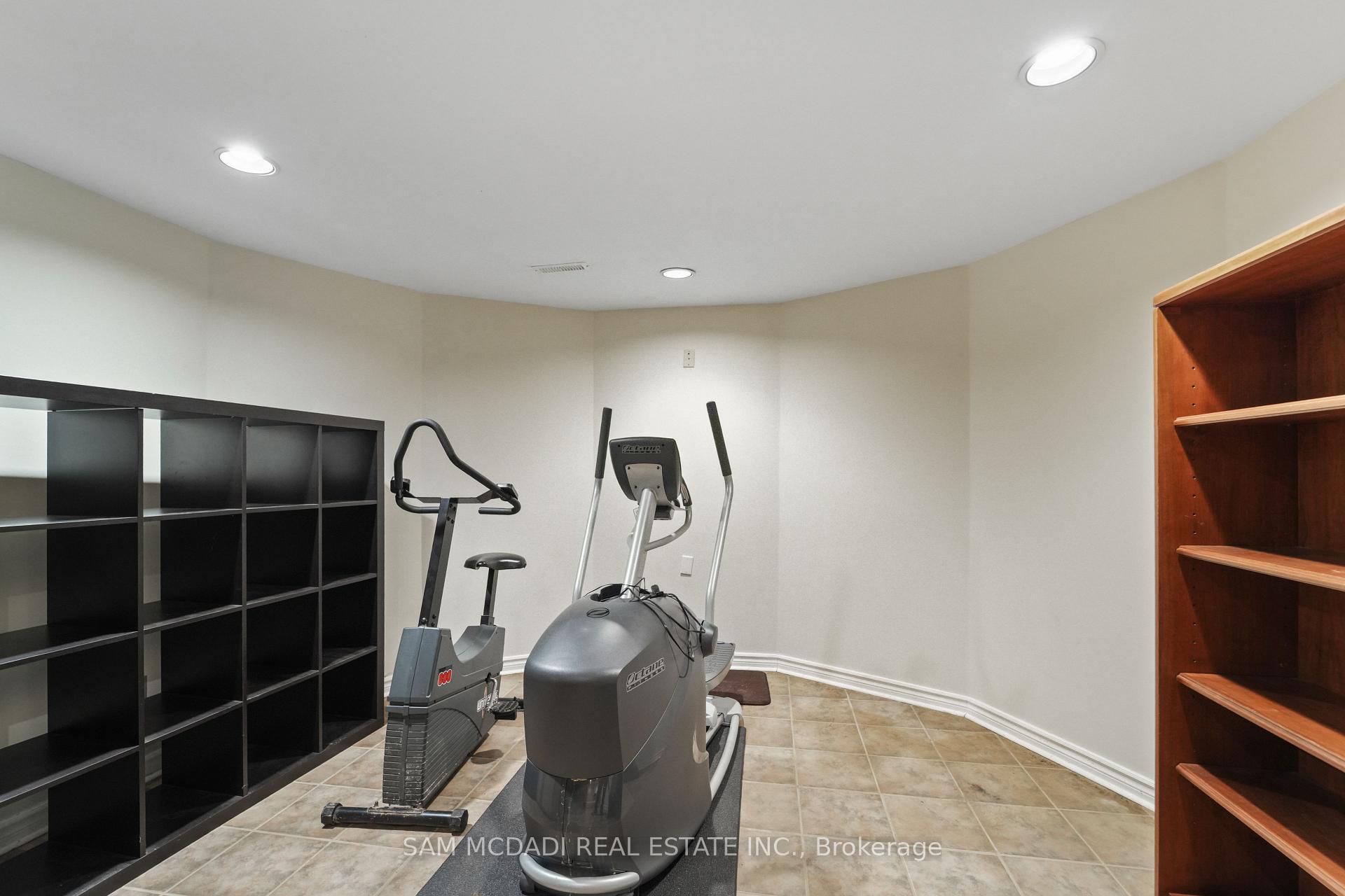 4873 Forest Hill Drive