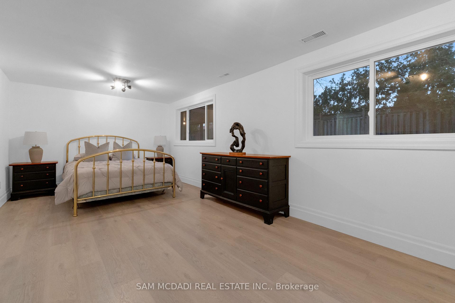 625 Sir Richard's Road