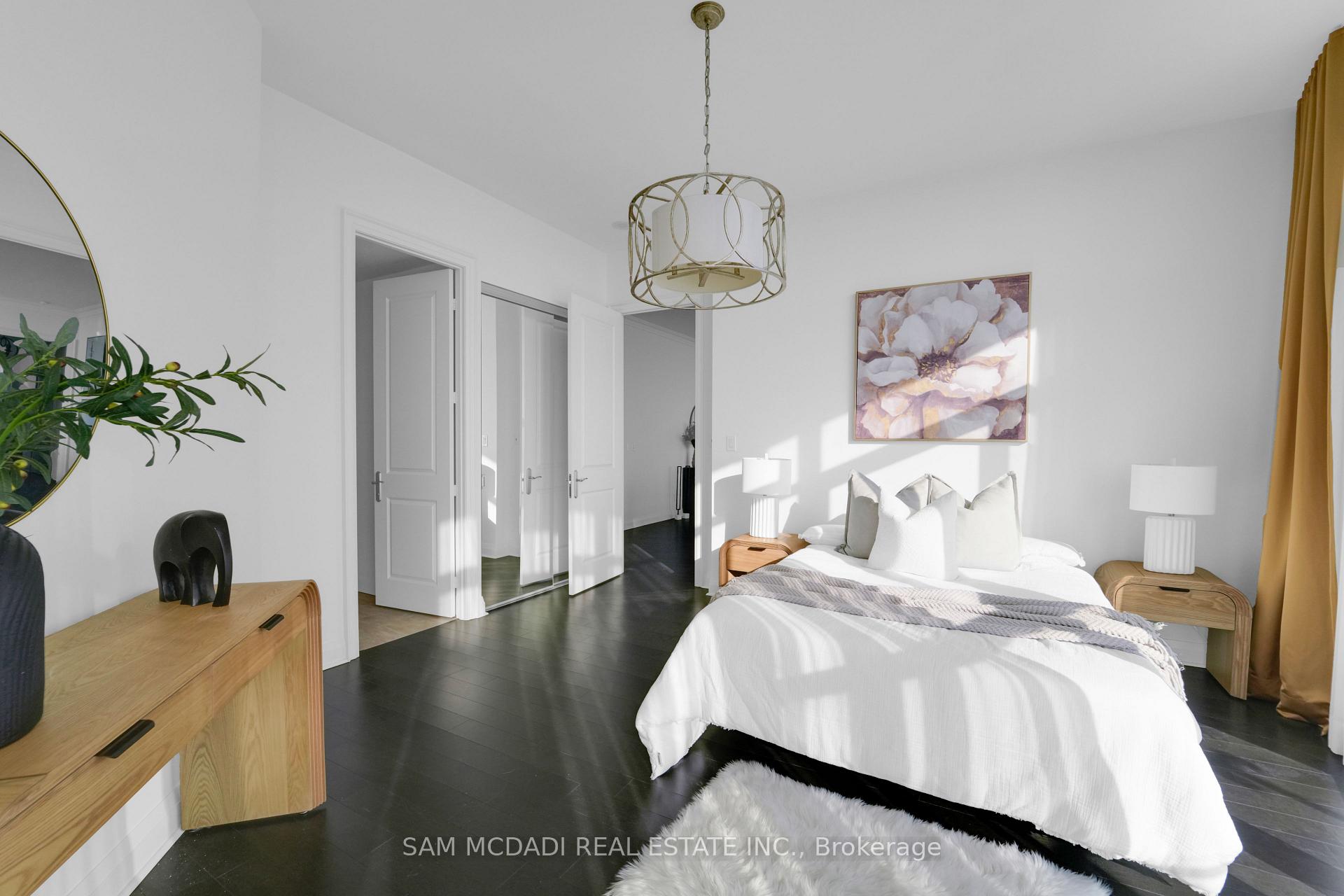 50 Absolute Avenue PH3