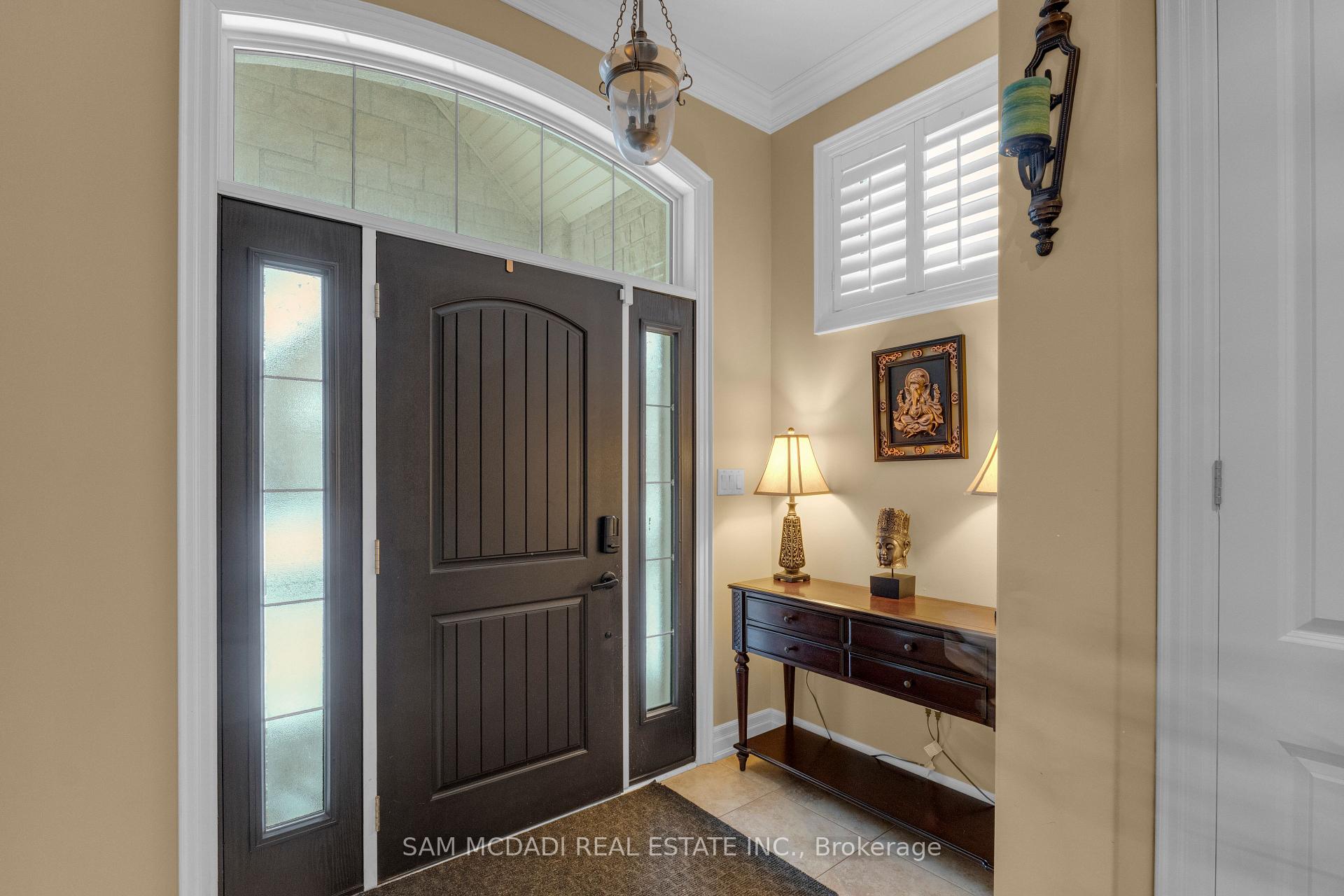 136 North Park Boulevard