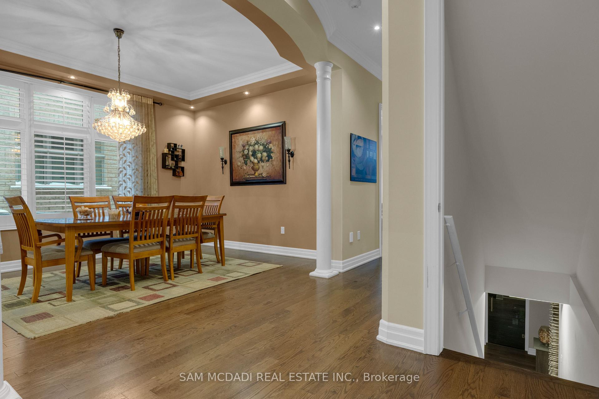 136 North Park Boulevard