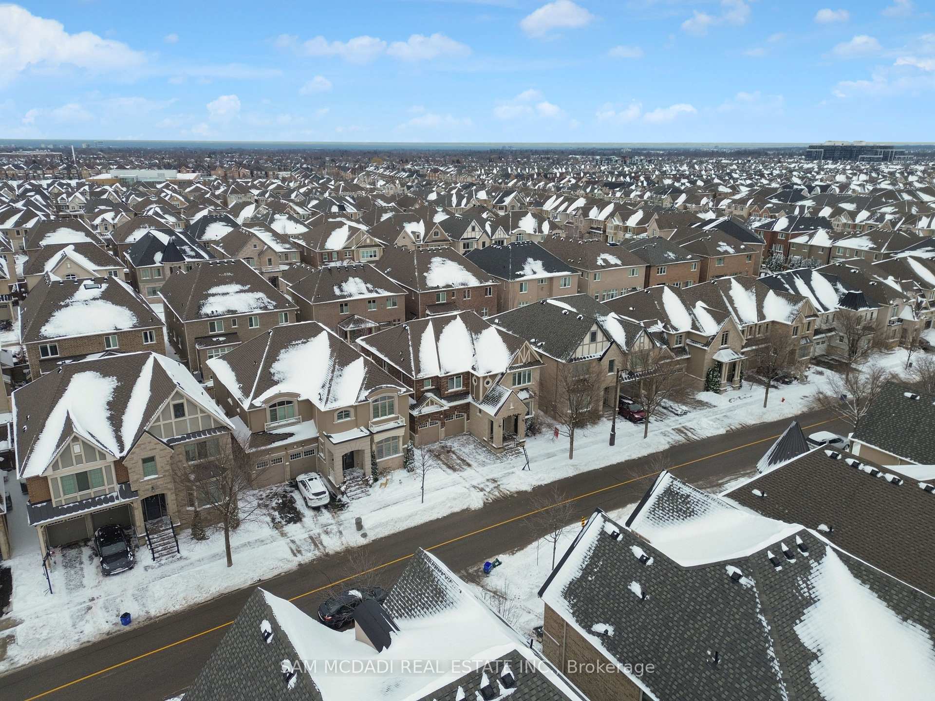 136 North Park Boulevard