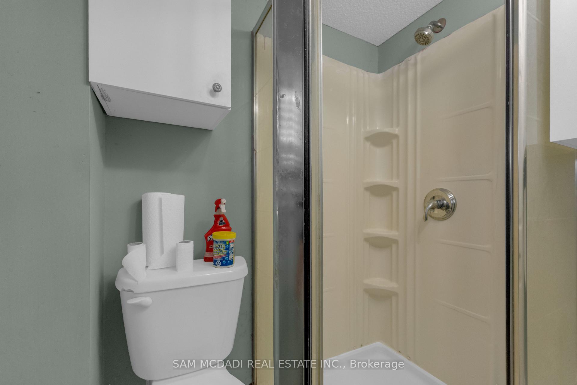 5477 Palmerston Crescent BSMT