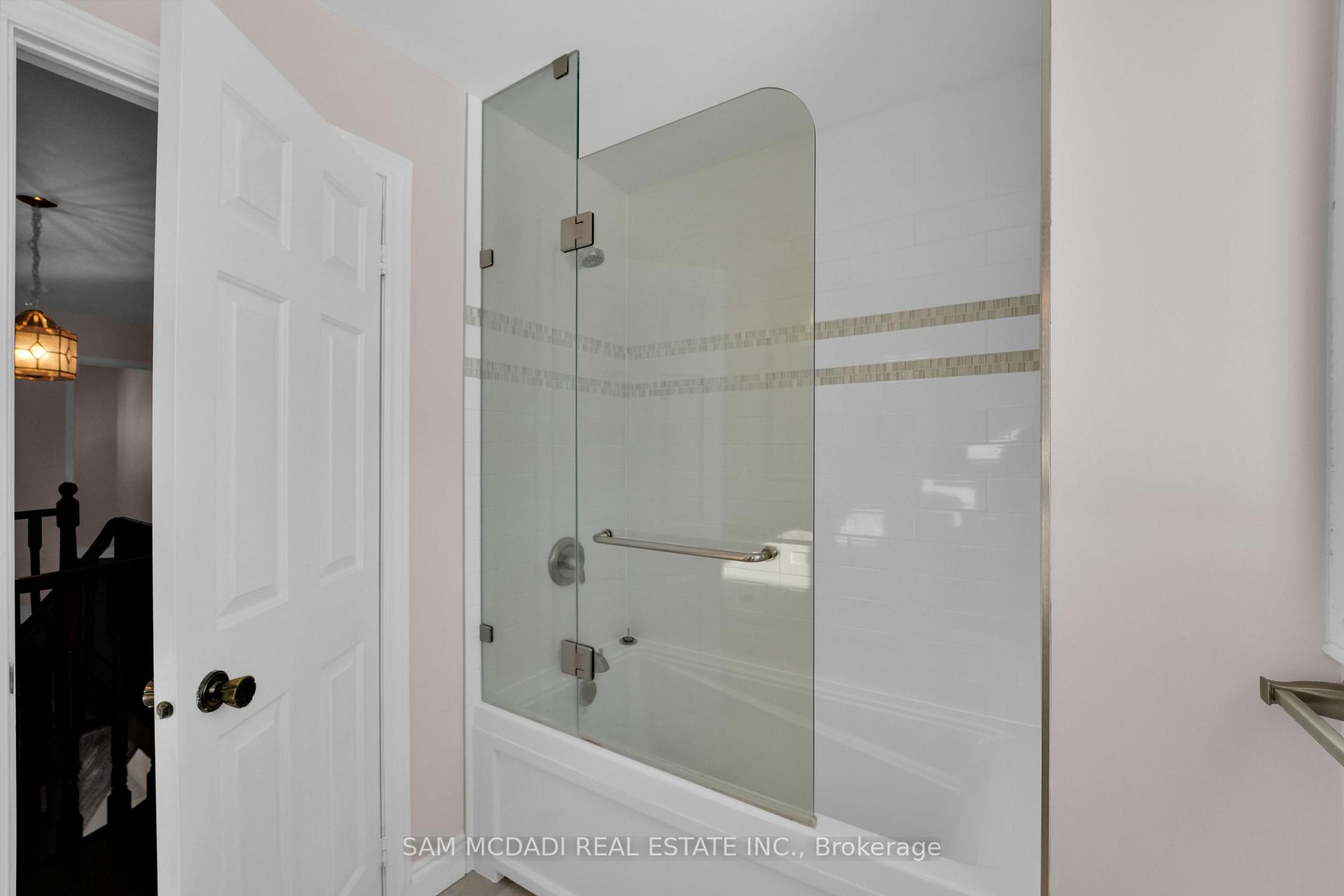 5275 Thornwood Drive