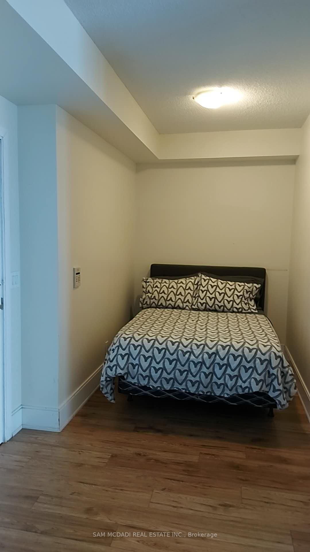 330 Burnhamthorpe Road W 1905