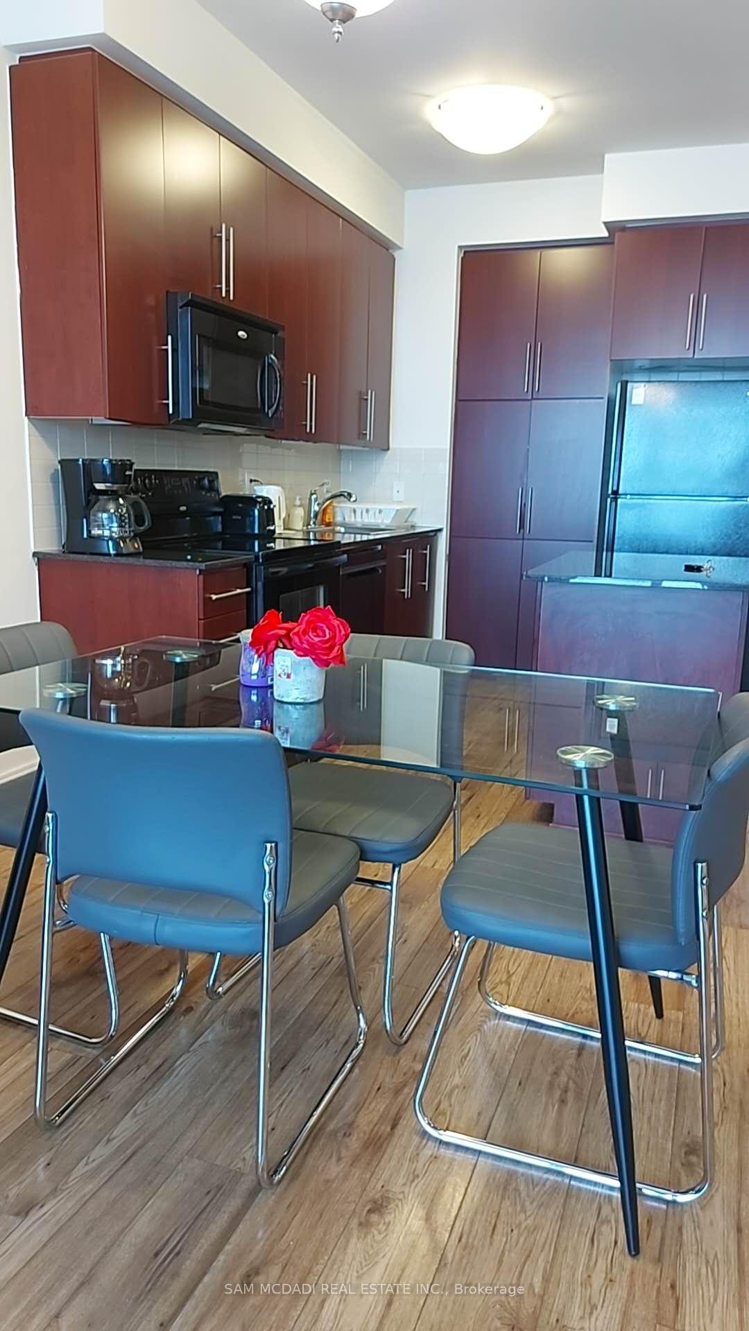 330 Burnhamthorpe Road W 1905