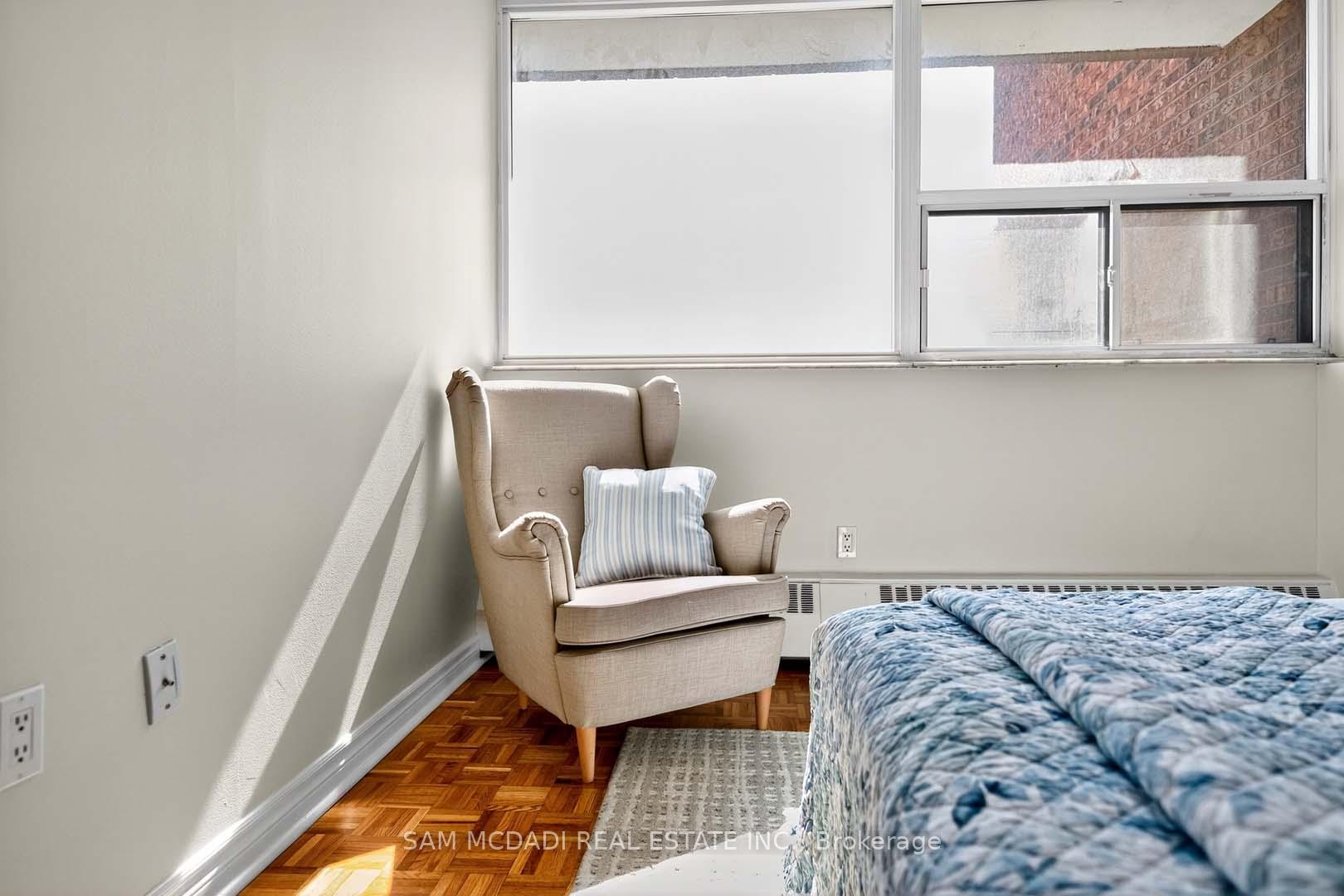 3501 Glen Erin Drive 407