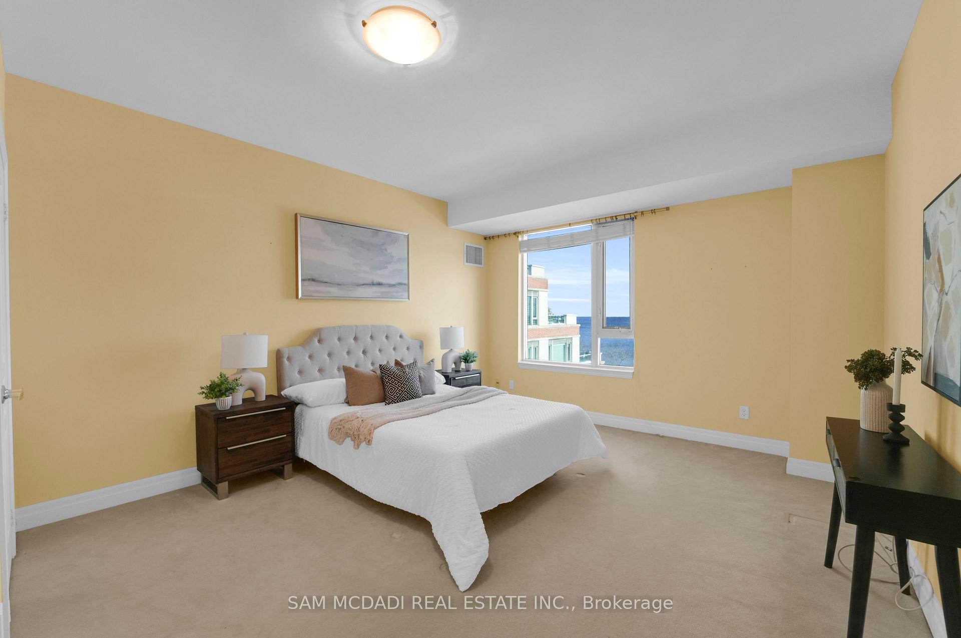 65 Port Street E 509