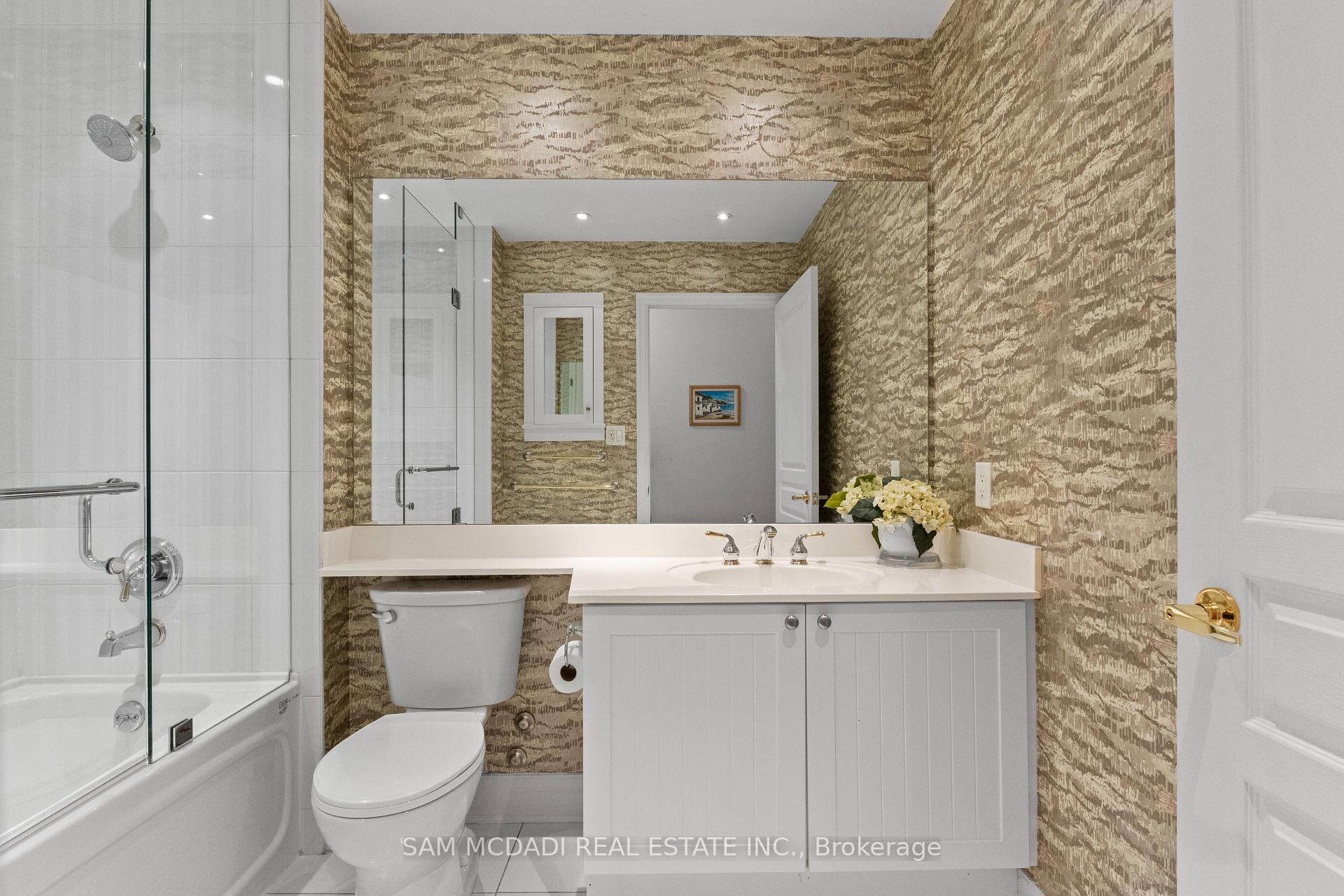 65 Port Street E 509