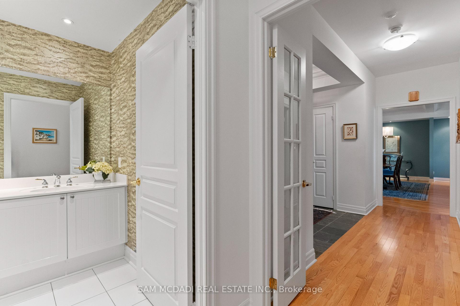 65 Port Street E 509