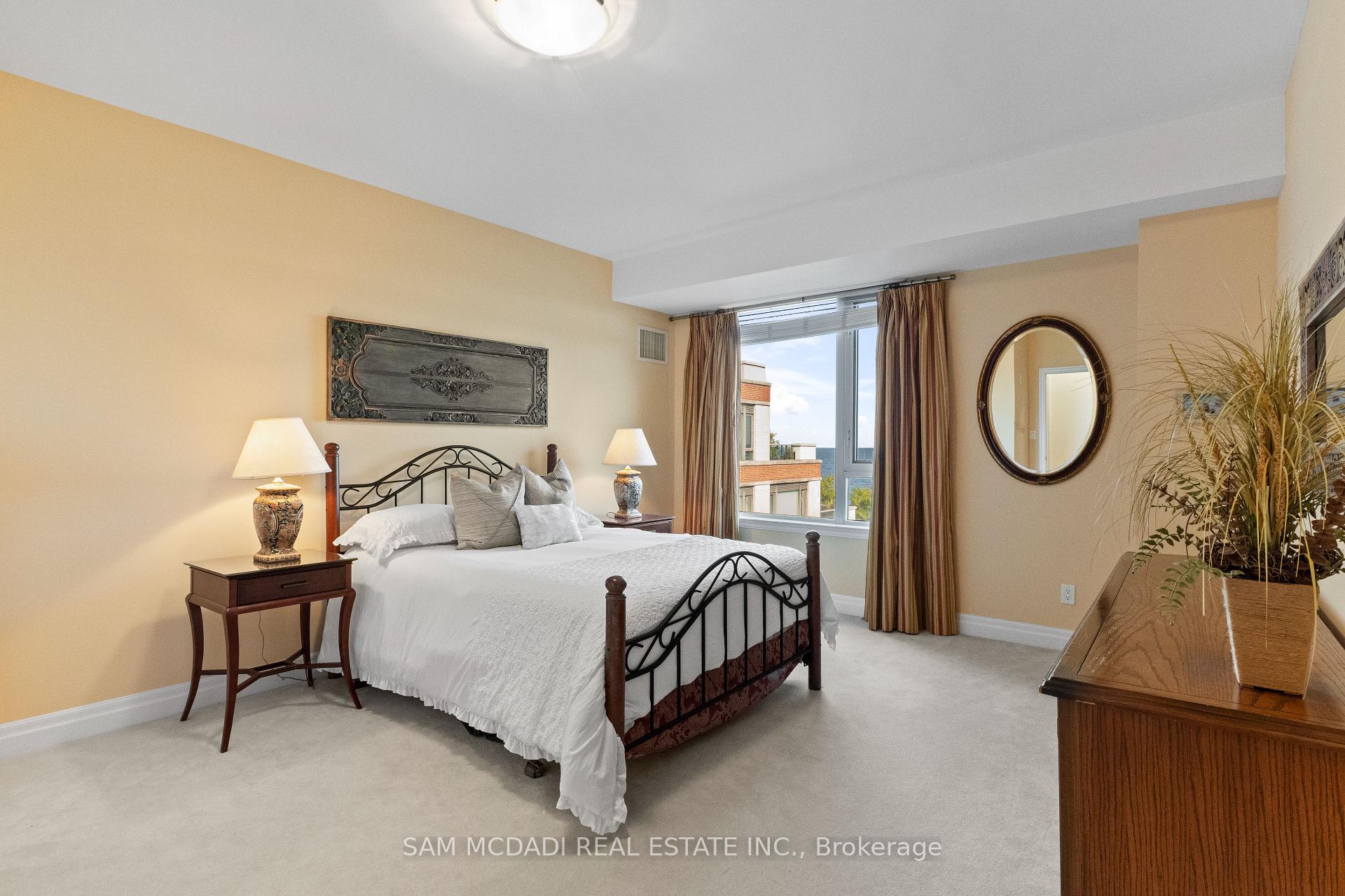 65 Port Street E 509