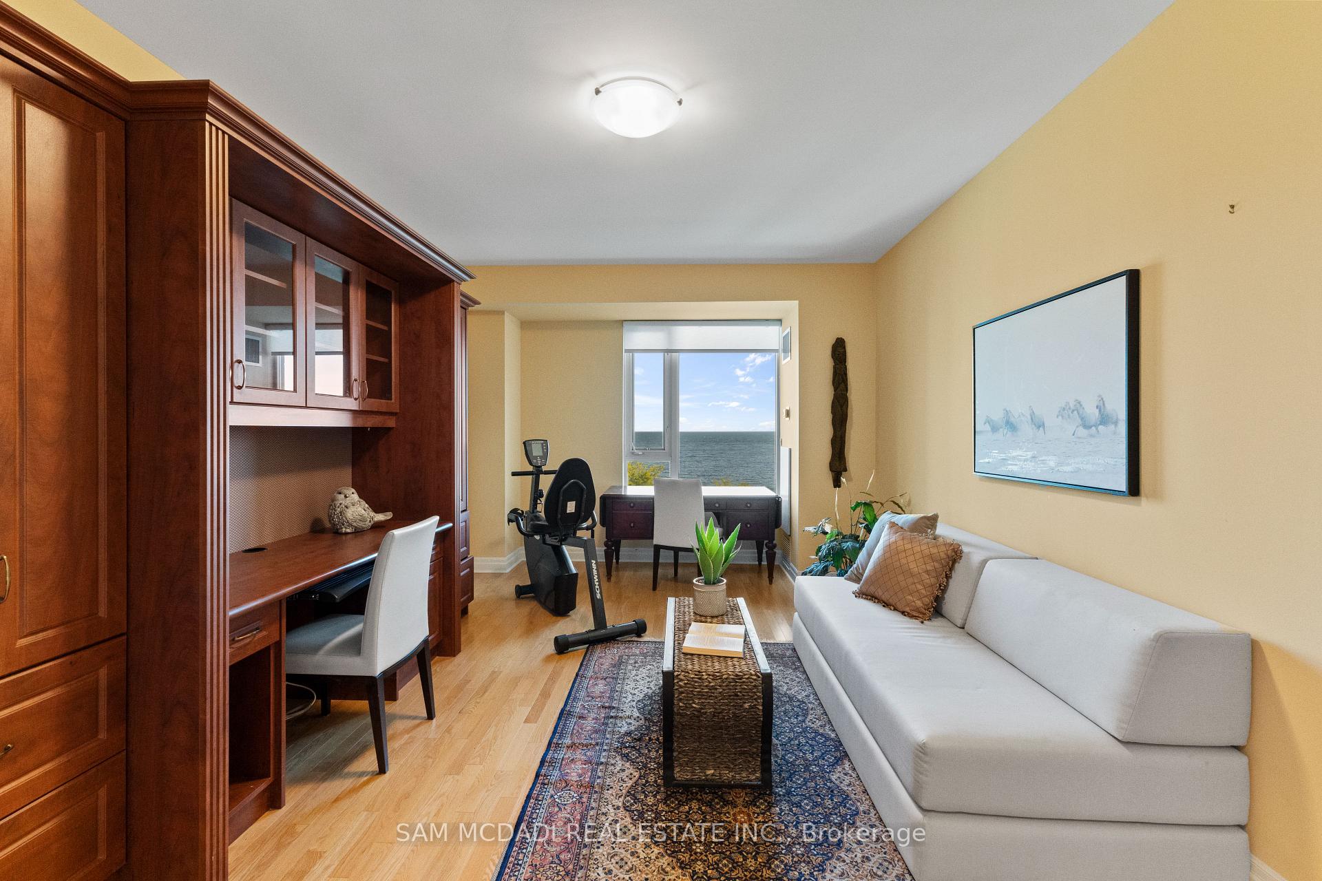 65 Port Street E 509